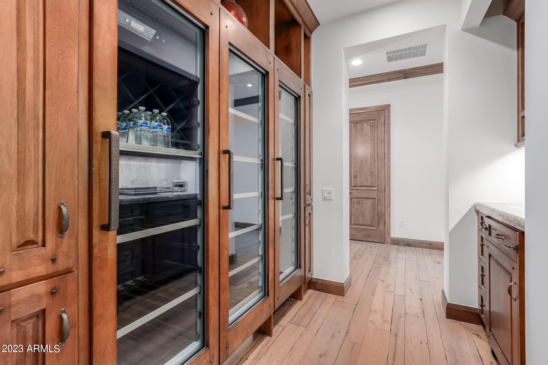 CAMELBACK COUNTRY CLUB ESTATES - Residential