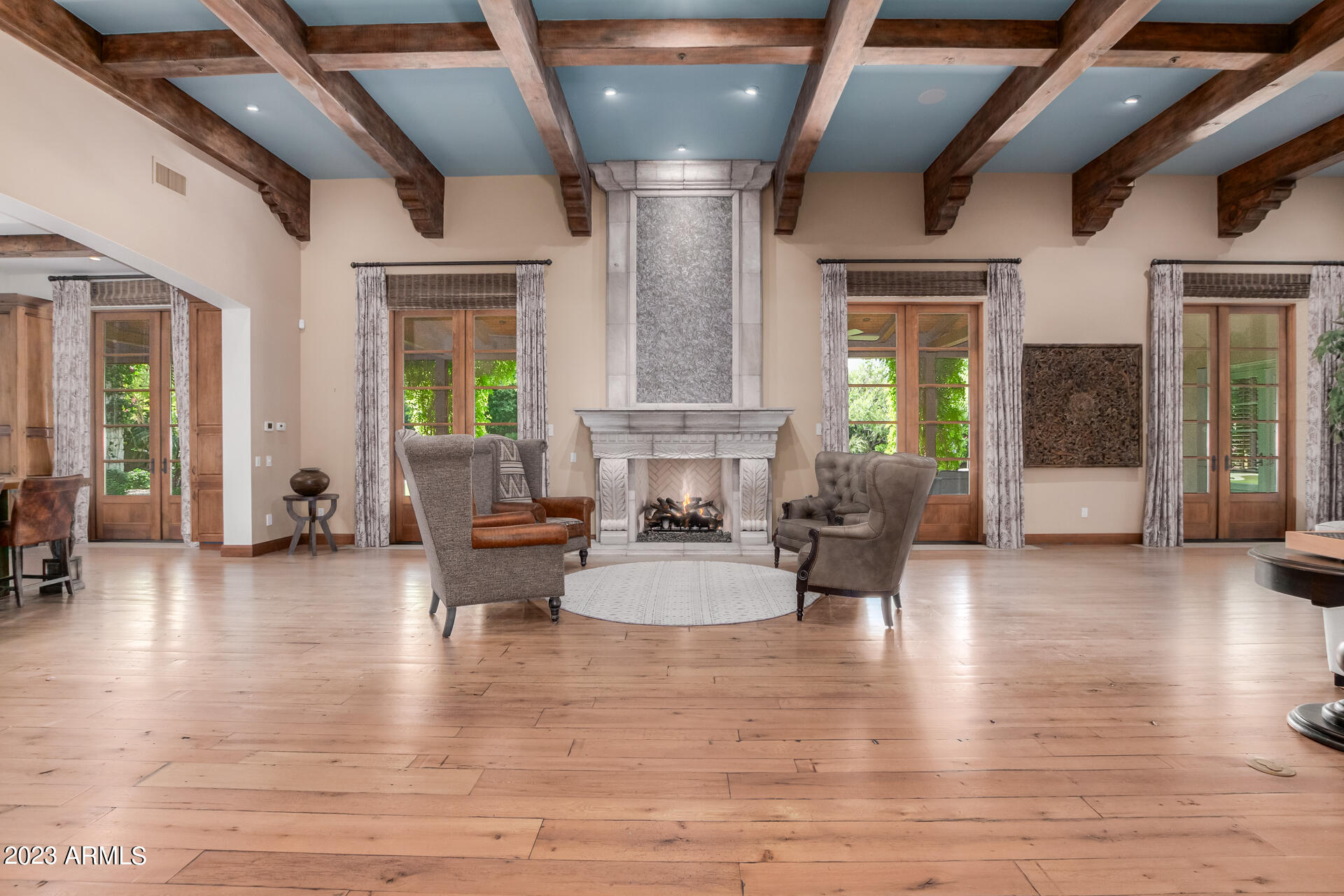 CAMELBACK COUNTRY CLUB ESTATES - Residential