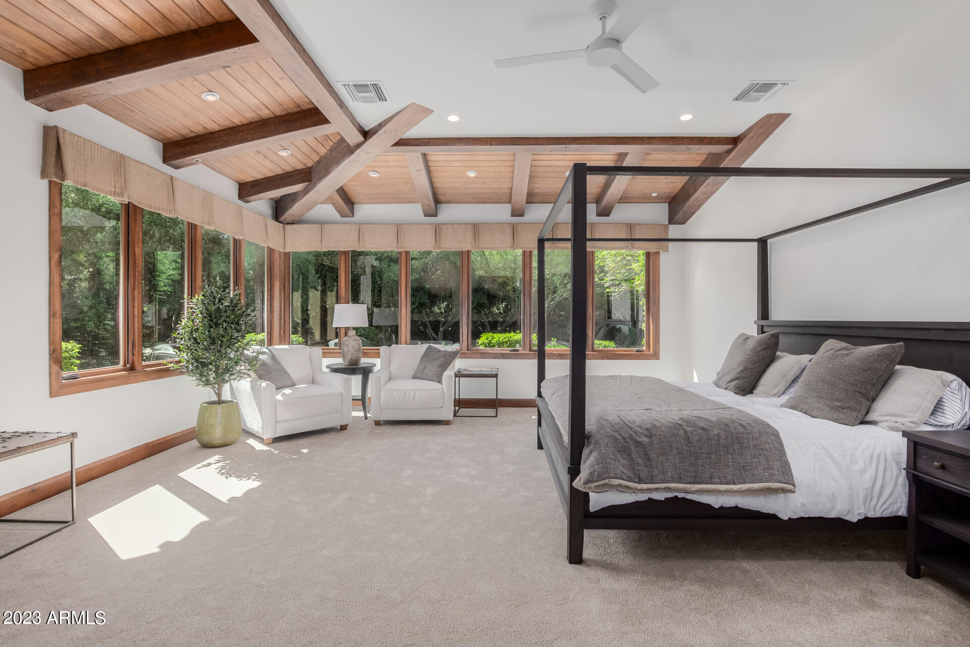 CAMELBACK COUNTRY CLUB ESTATES - Residential