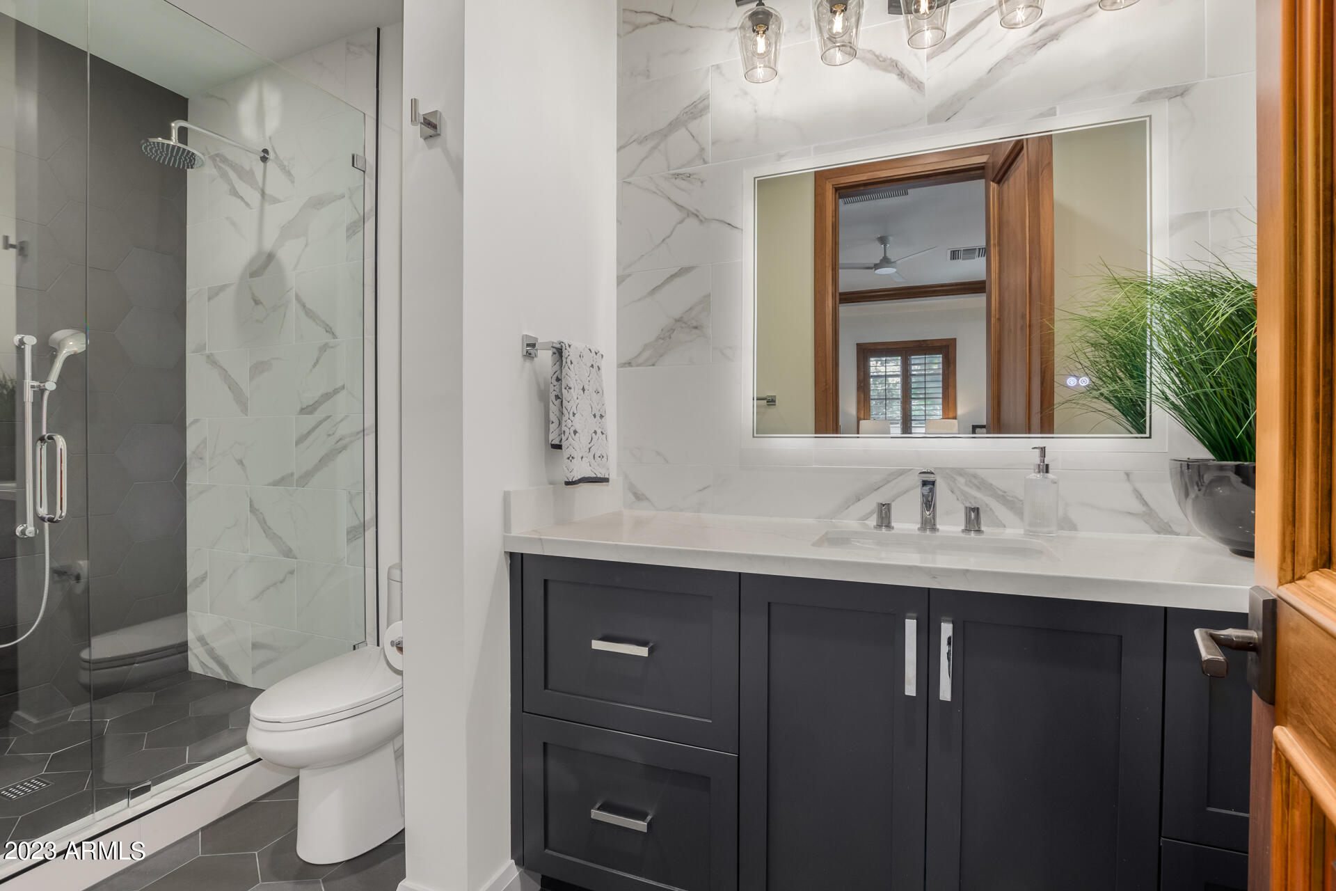 CAMELBACK COUNTRY CLUB ESTATES - Residential