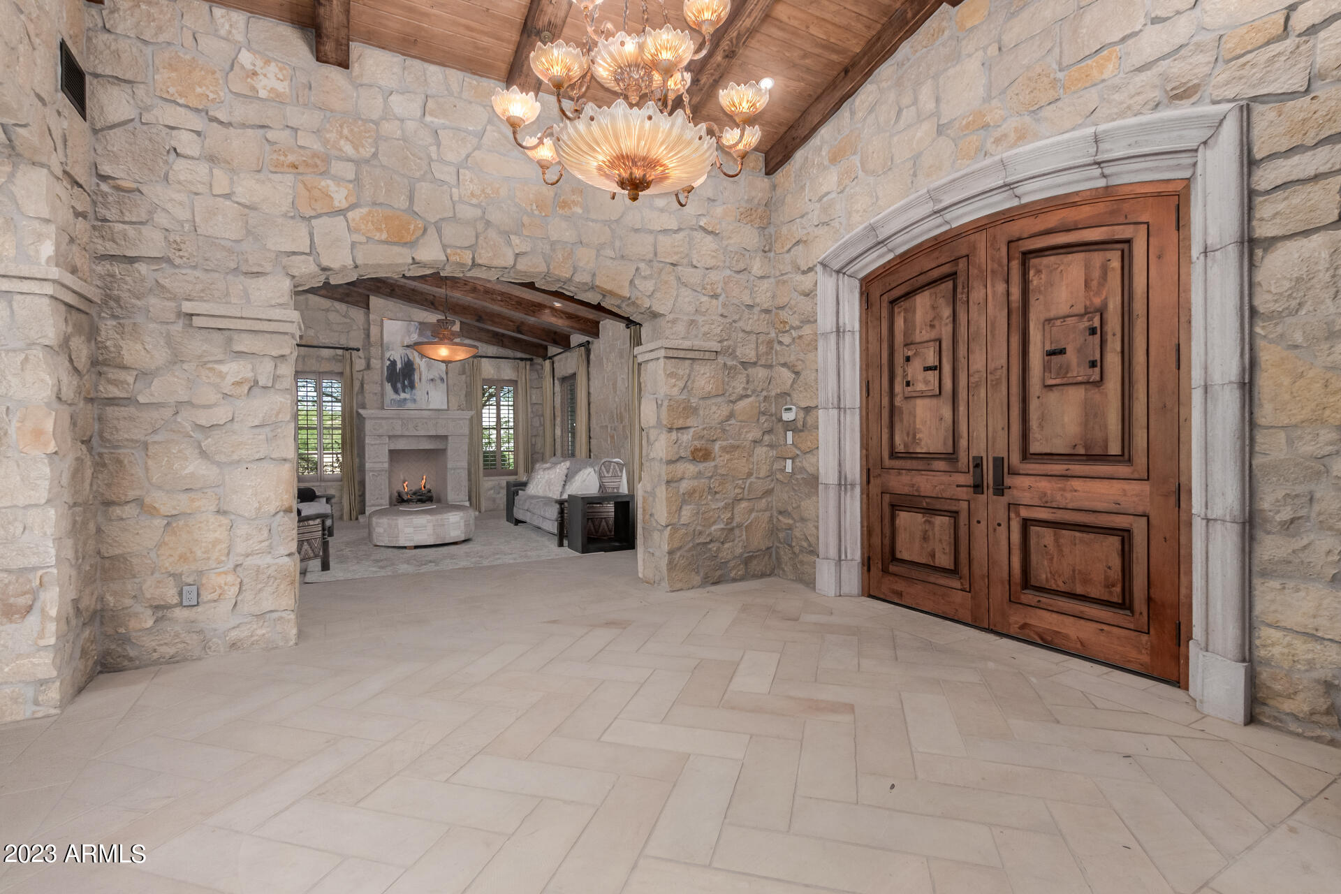 CAMELBACK COUNTRY CLUB ESTATES - Residential