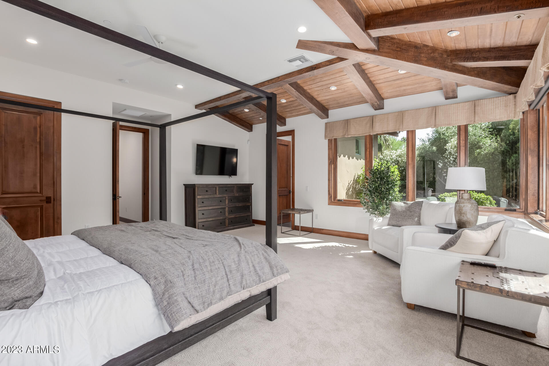 CAMELBACK COUNTRY CLUB ESTATES - Residential