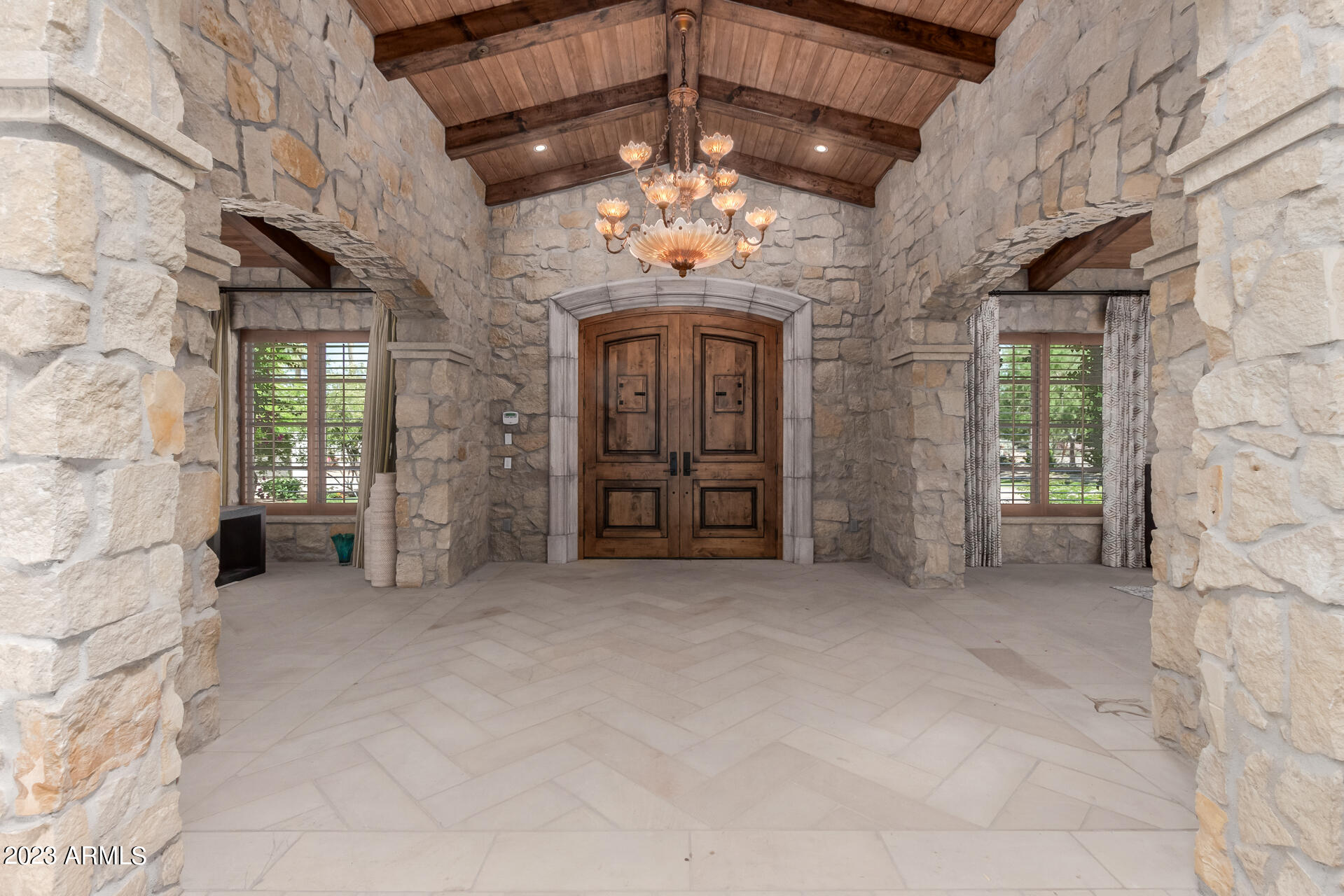 CAMELBACK COUNTRY CLUB ESTATES - Residential