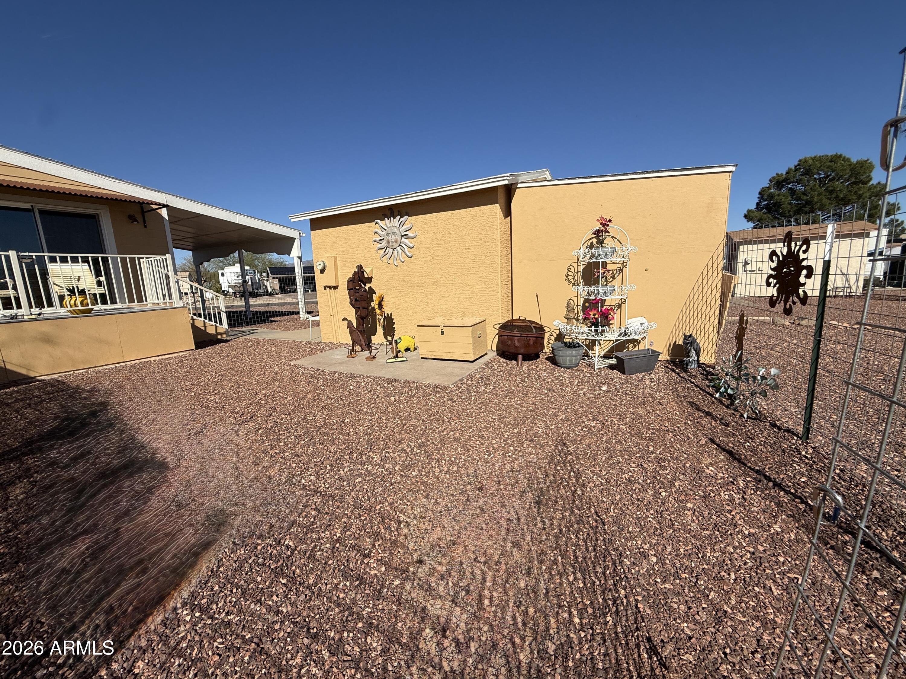 ESCAPEES AT NORTH RANCH - Residential