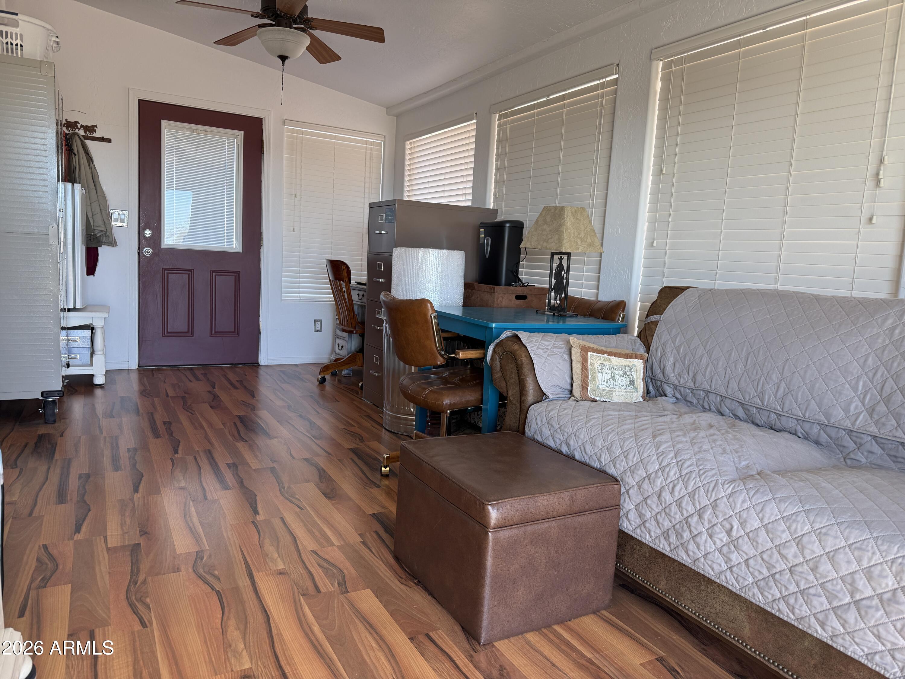 ESCAPEES AT NORTH RANCH - Residential