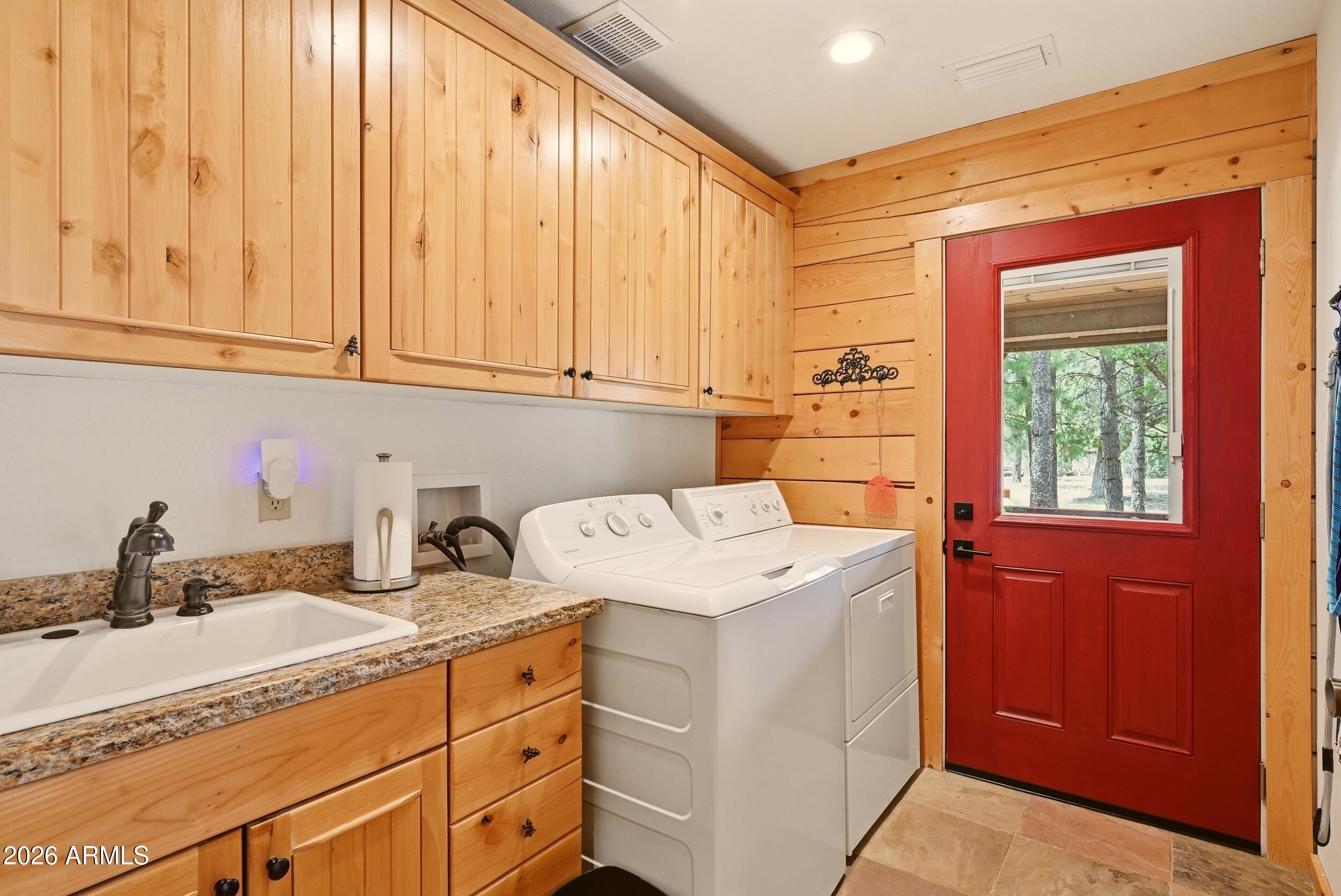 STARLIGHT PINES RANCHETTES 1 - Residential