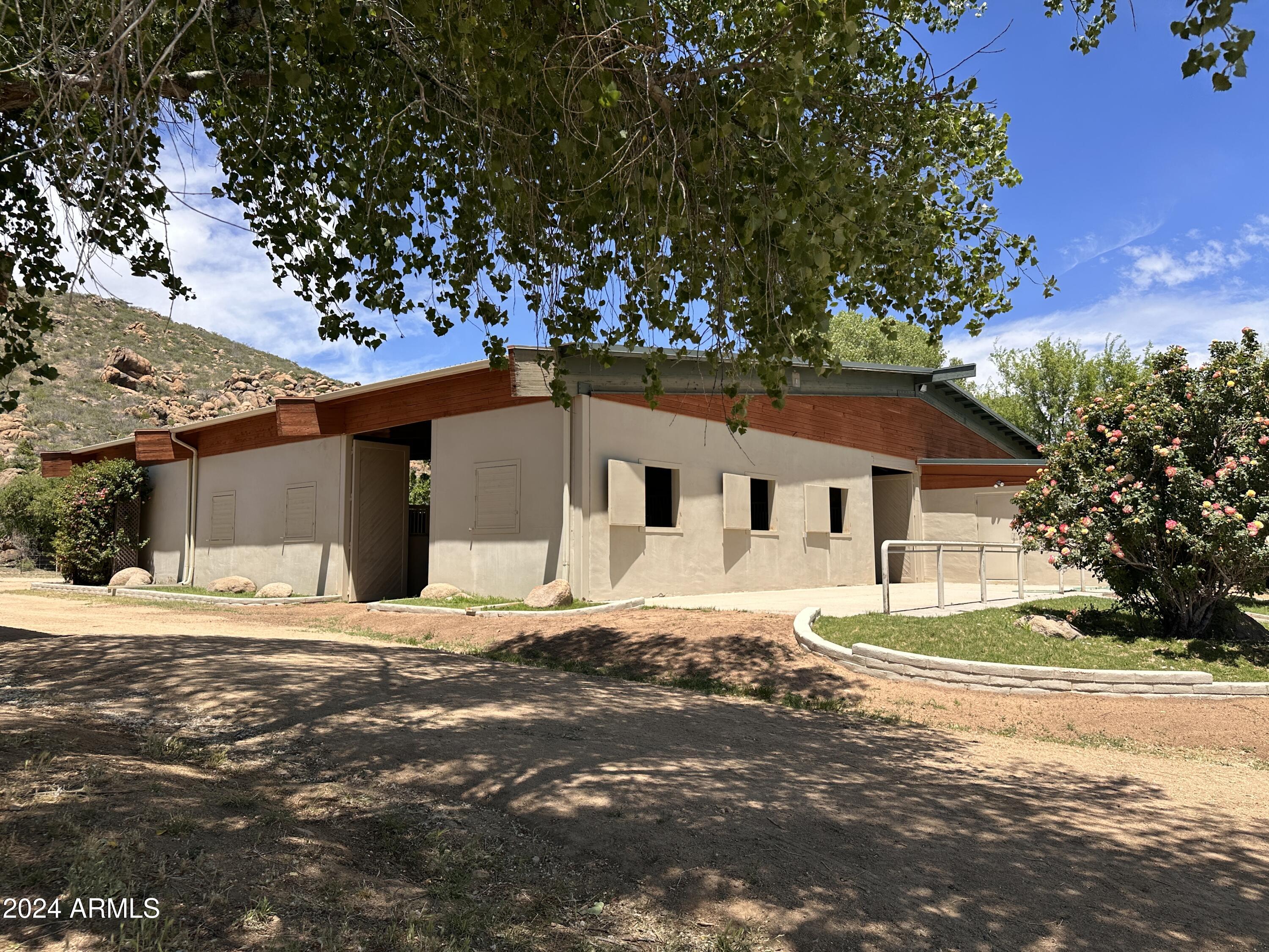 Four Cross Ranch - Residential