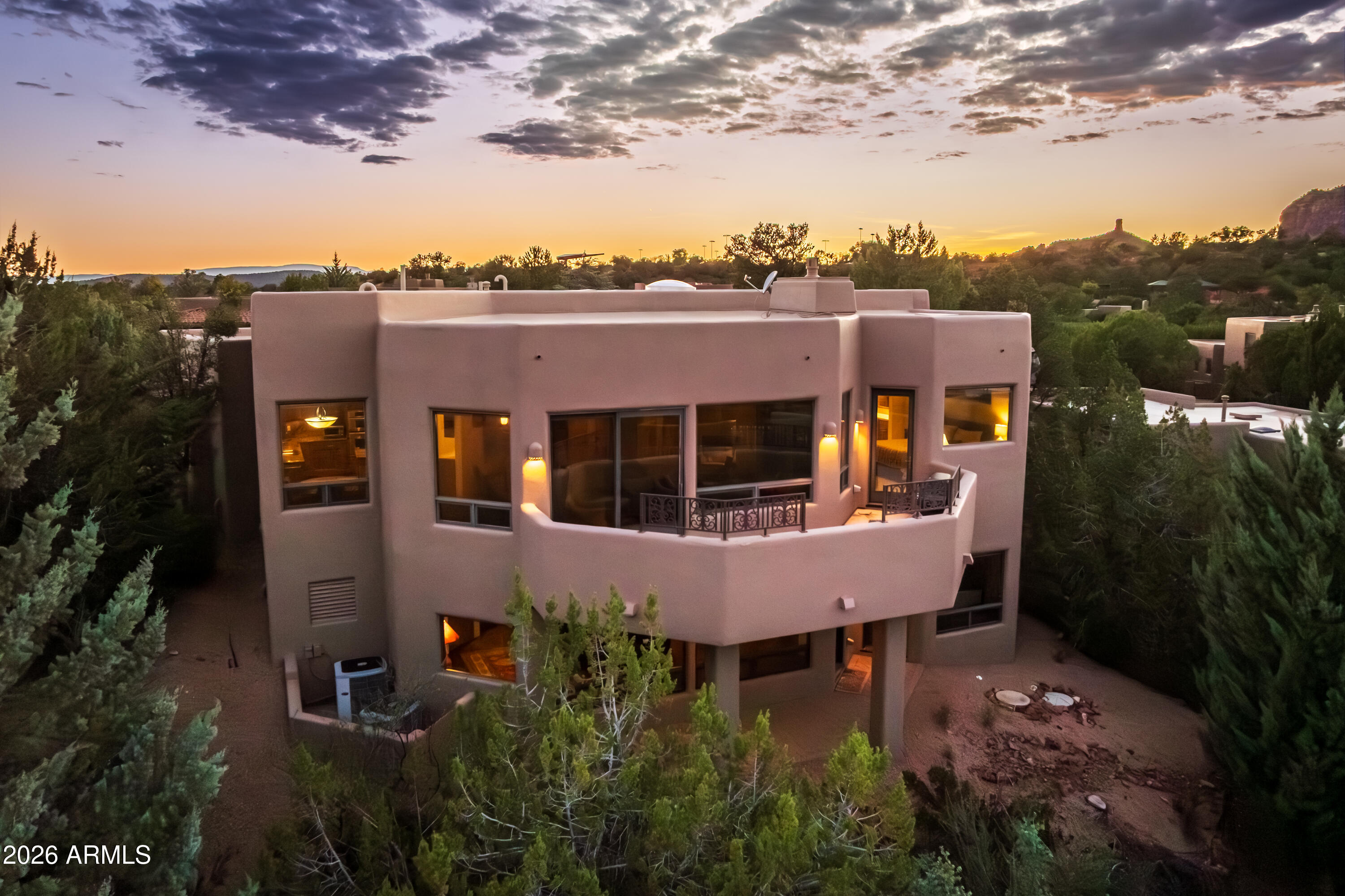 CASA CONTENTA - Residential