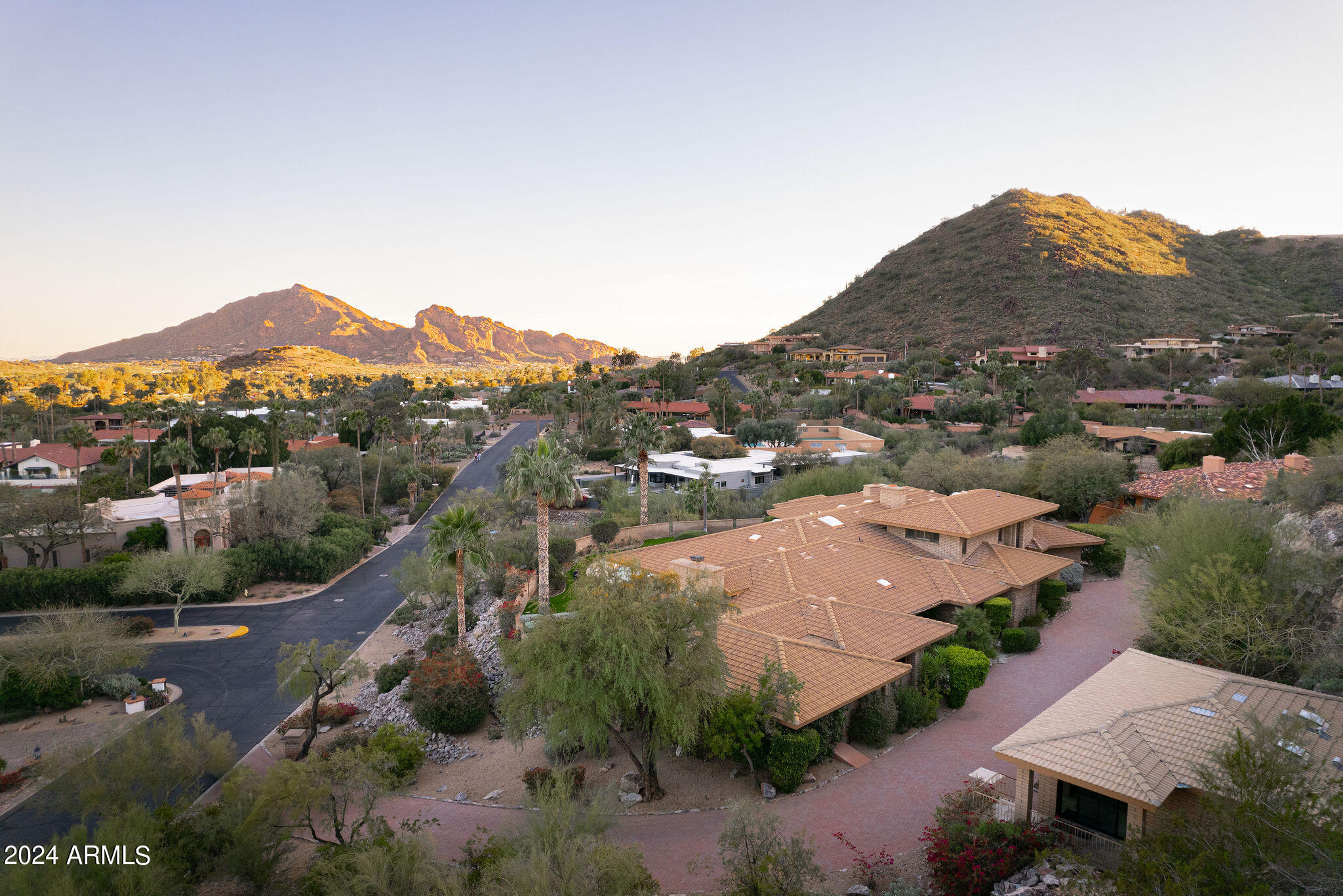 TATUM CANYON VARIOUS LOTS REPLAT - Residential