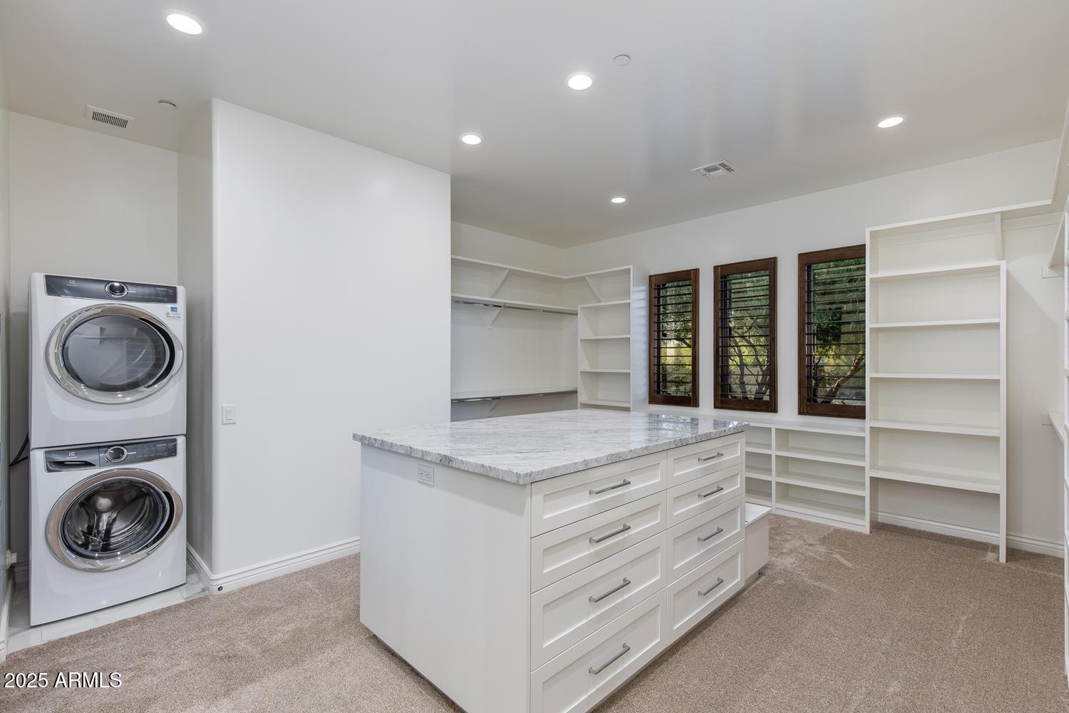 PINNACLE PEAK PLACE - Residential