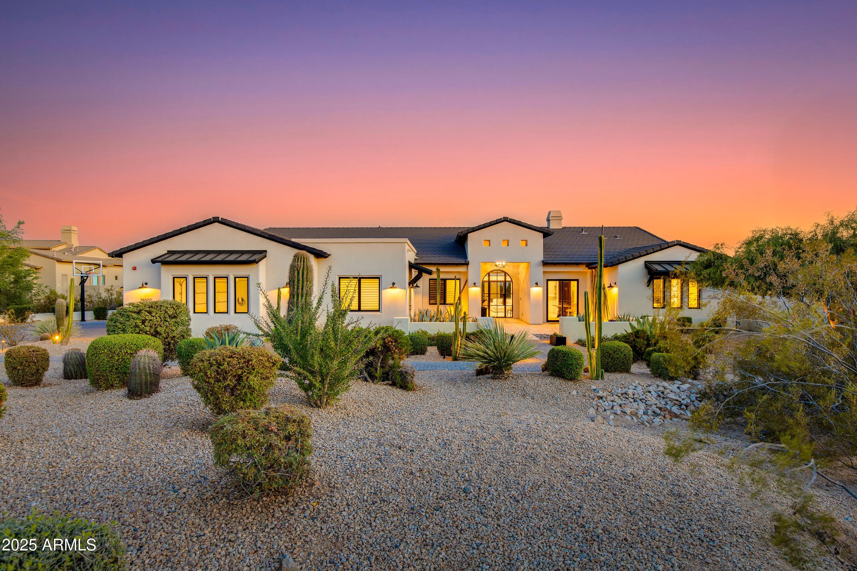 PINNACLE PEAK PLACE - Residential
