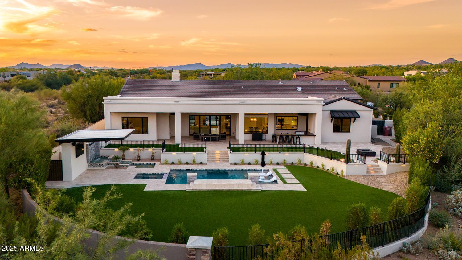PINNACLE PEAK PLACE - Residential