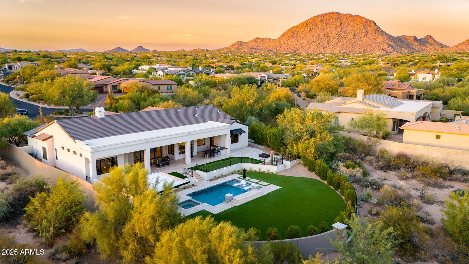 PINNACLE PEAK PLACE - Residential