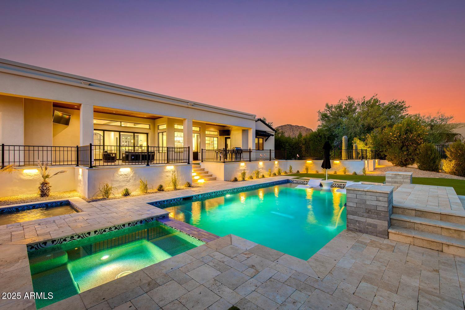 PINNACLE PEAK PLACE - Residential