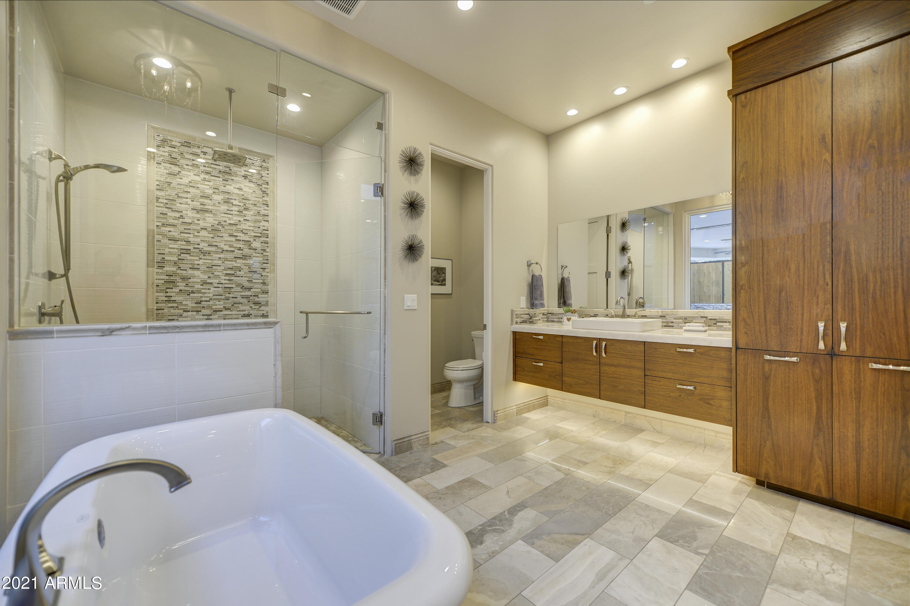 MOCKINGBIRD LANE ESTATES 6 - Residential