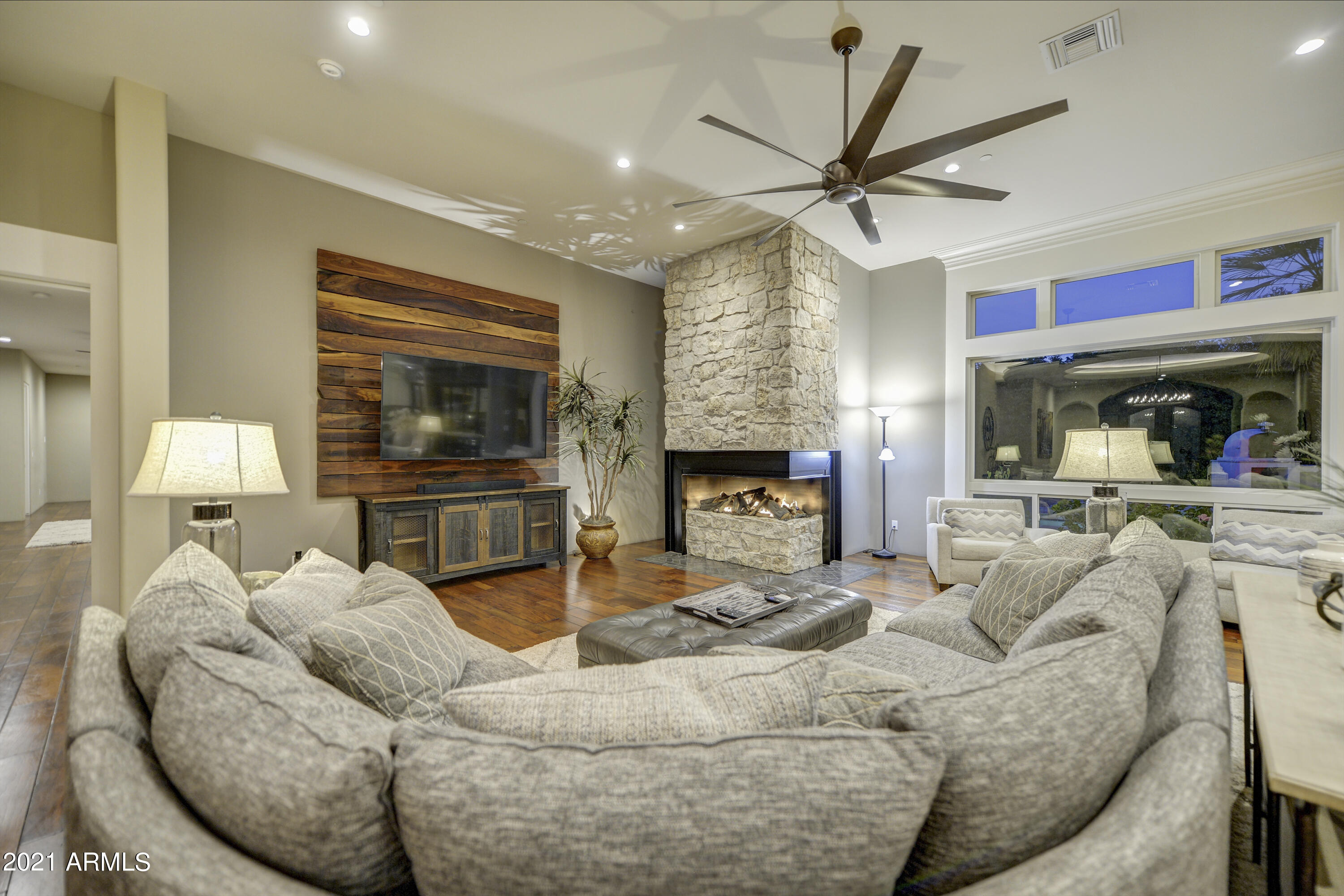 MOCKINGBIRD LANE ESTATES 6 - Residential