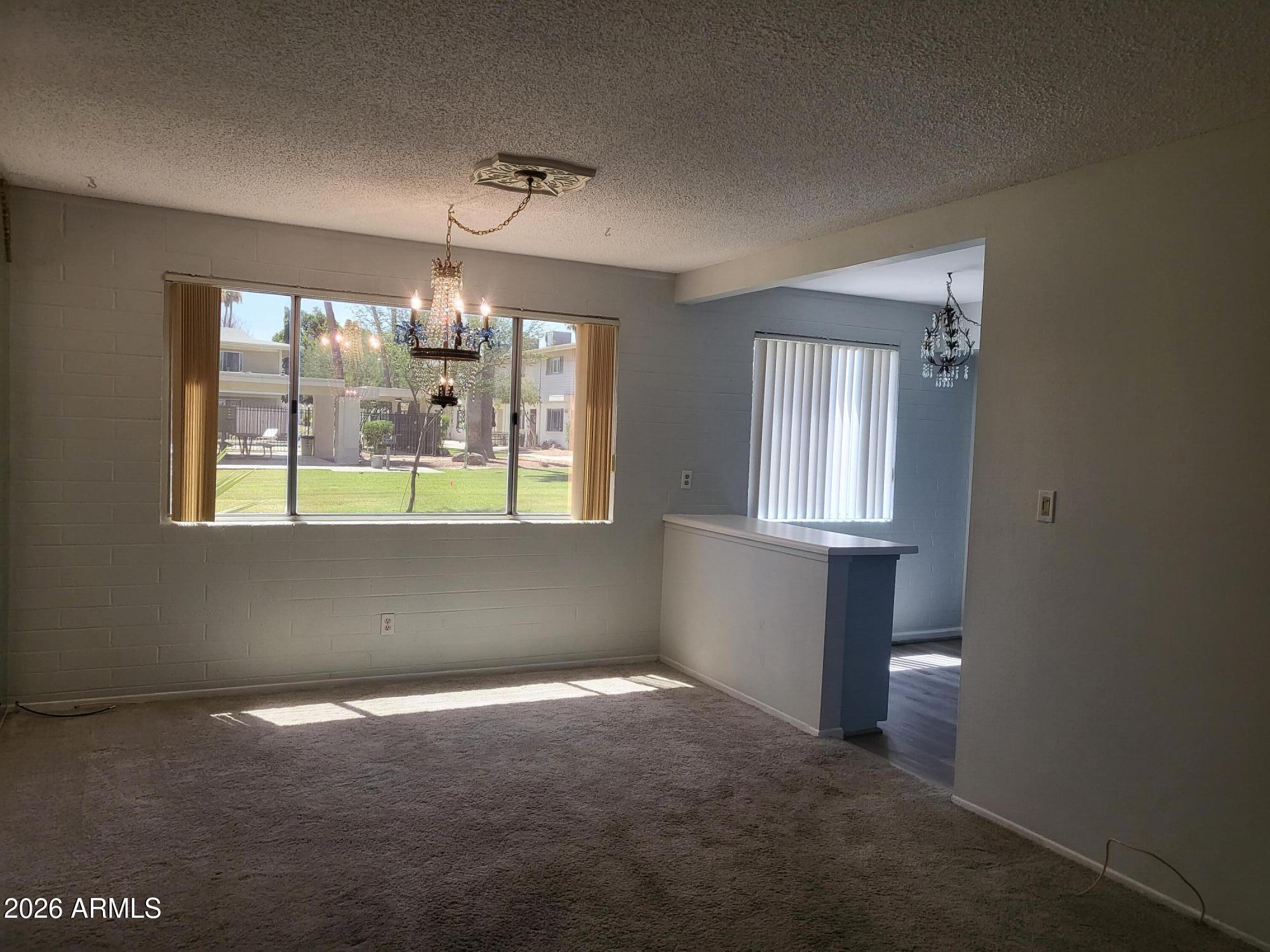 SCOTTSDALE EAST HOMES - Residential
