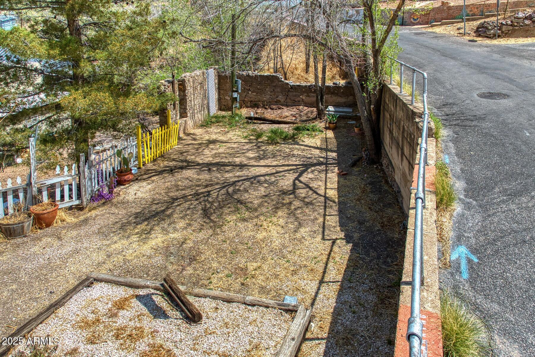 HIGGINS HILL ADDITION - Land