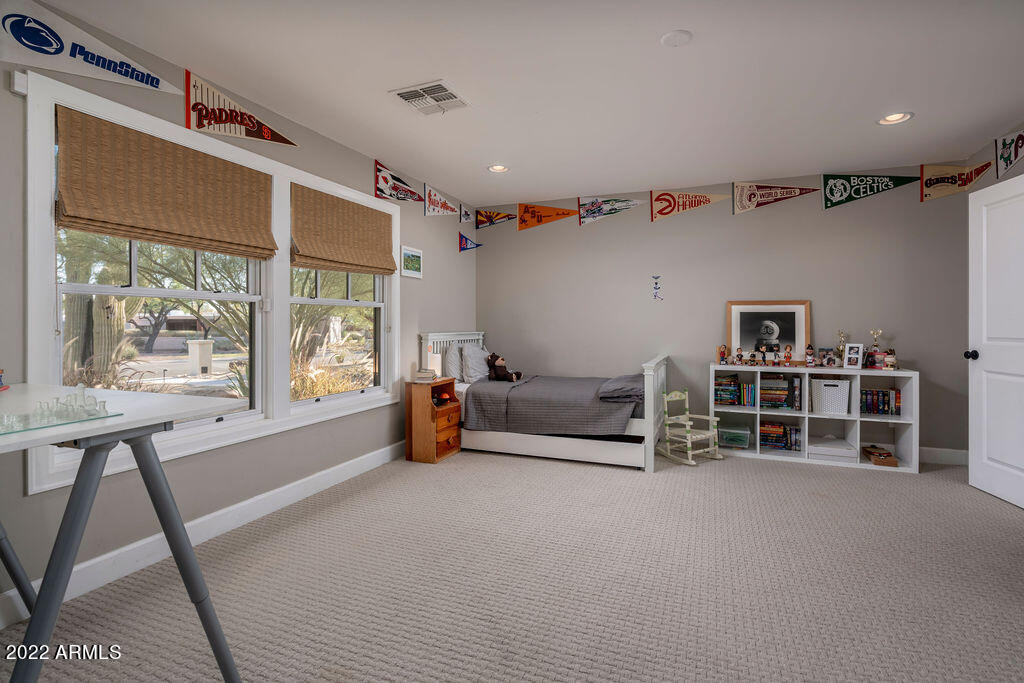 CAMELBACK SIERRA - Residential