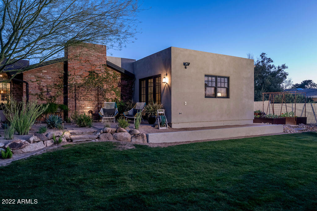 CAMELBACK SIERRA - Residential