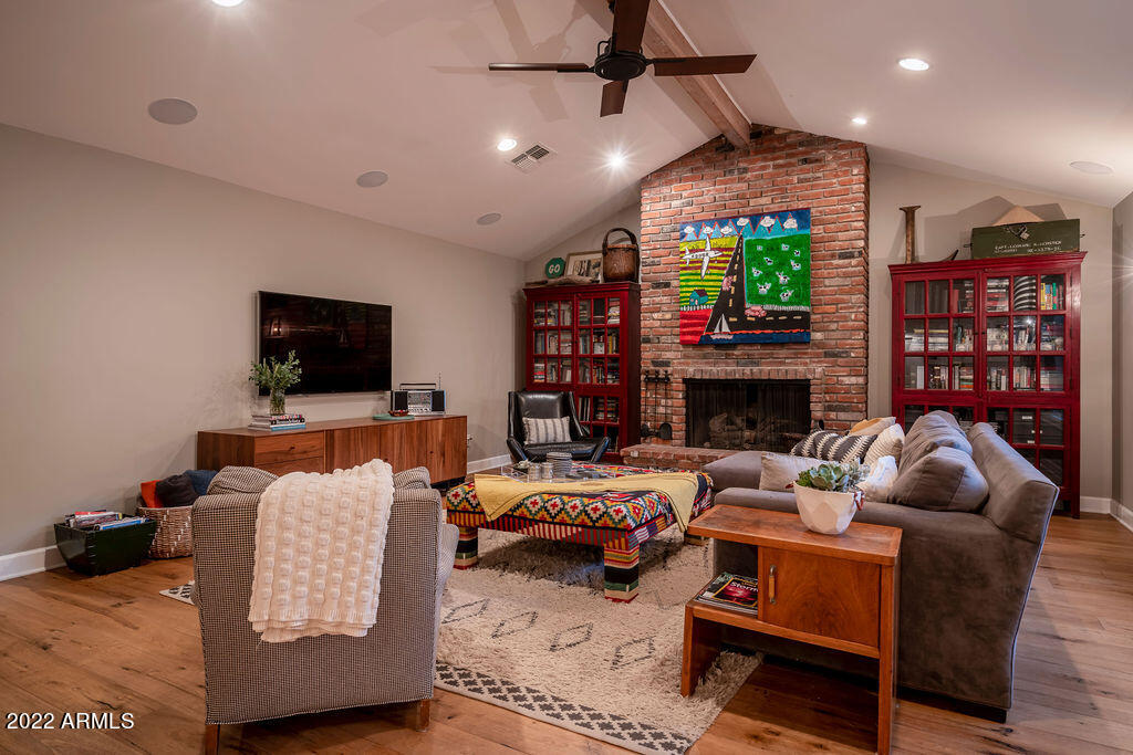 CAMELBACK SIERRA - Residential