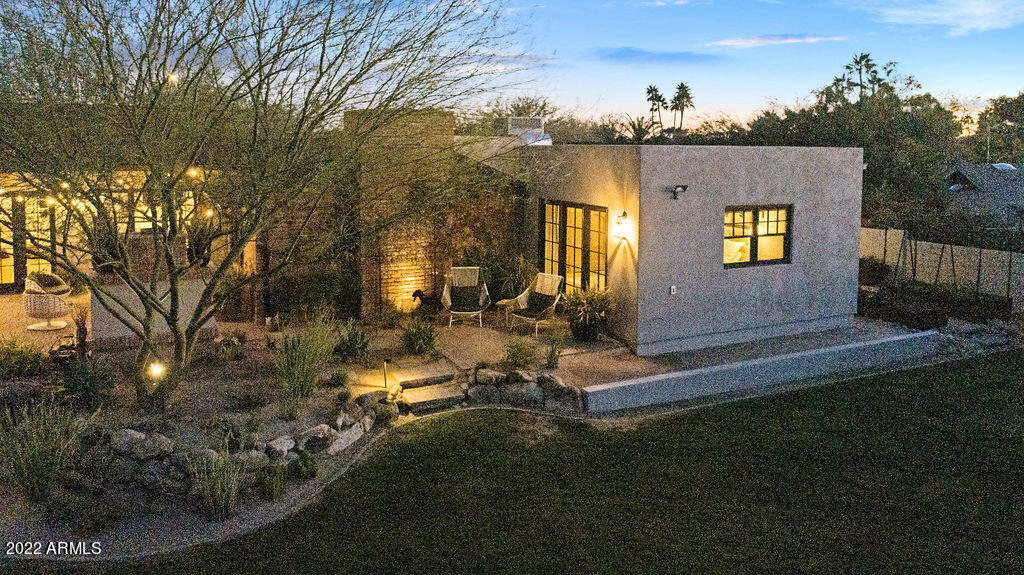 CAMELBACK SIERRA - Residential