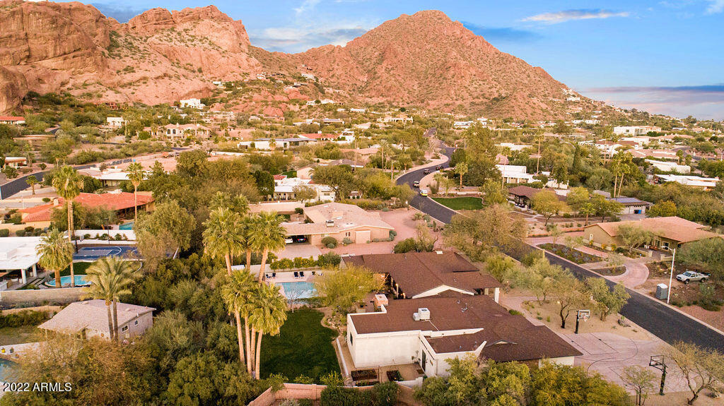 CAMELBACK SIERRA - Residential