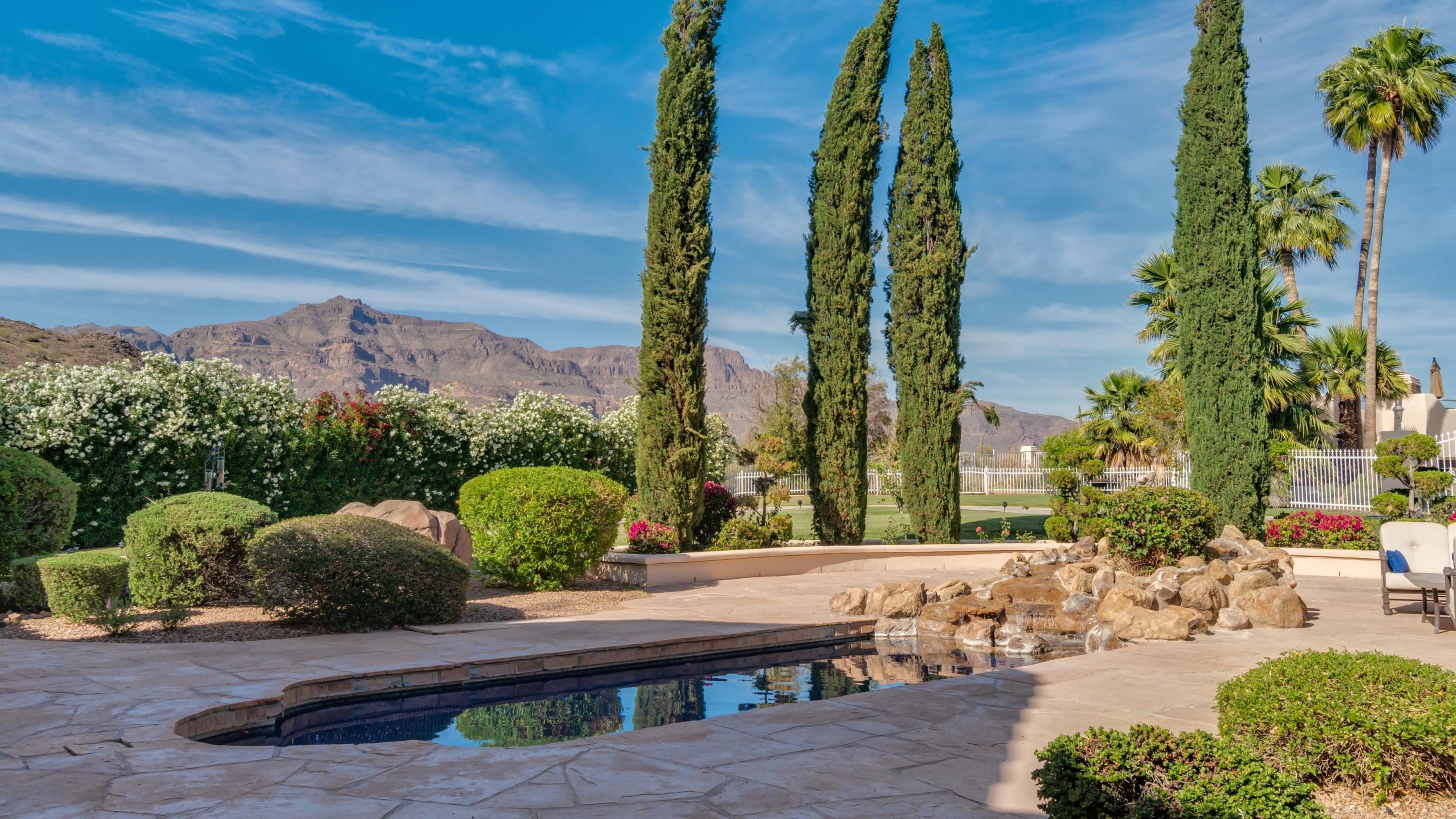 MESA DEL ORO ESTATES UNIT I - Residential