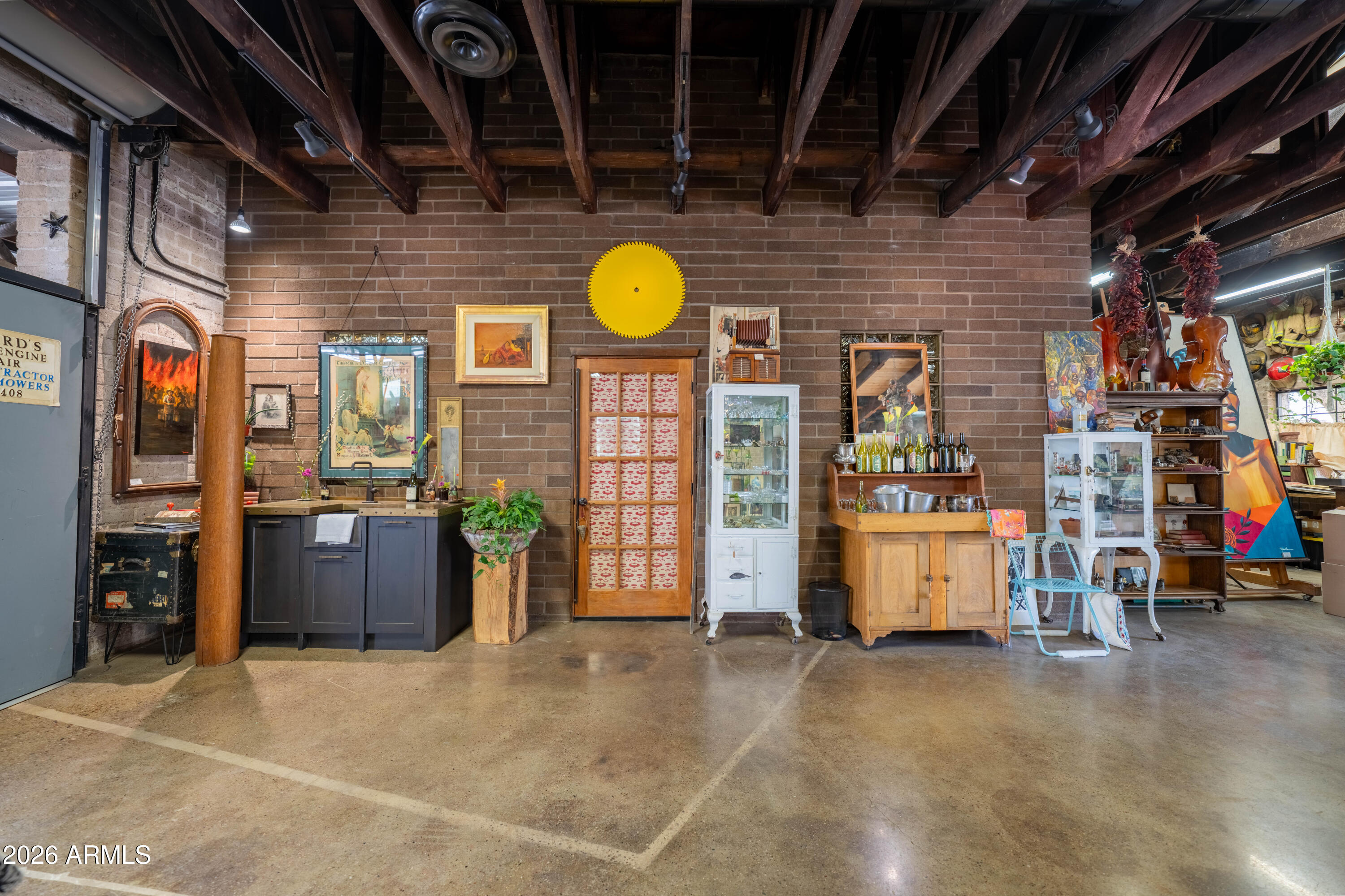 UNIVERSITY ADDITION - Commercial Sale