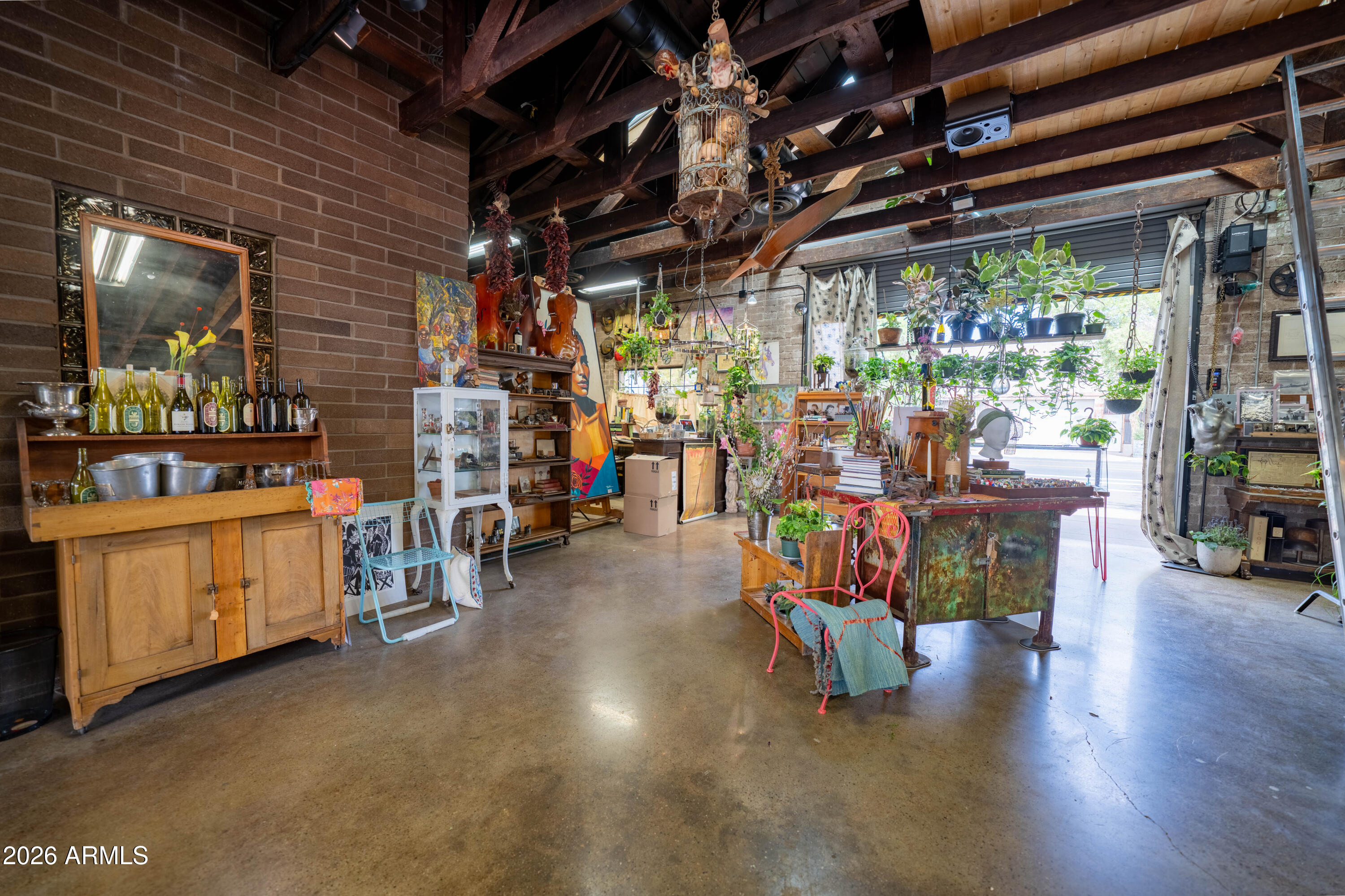 UNIVERSITY ADDITION - Commercial Sale