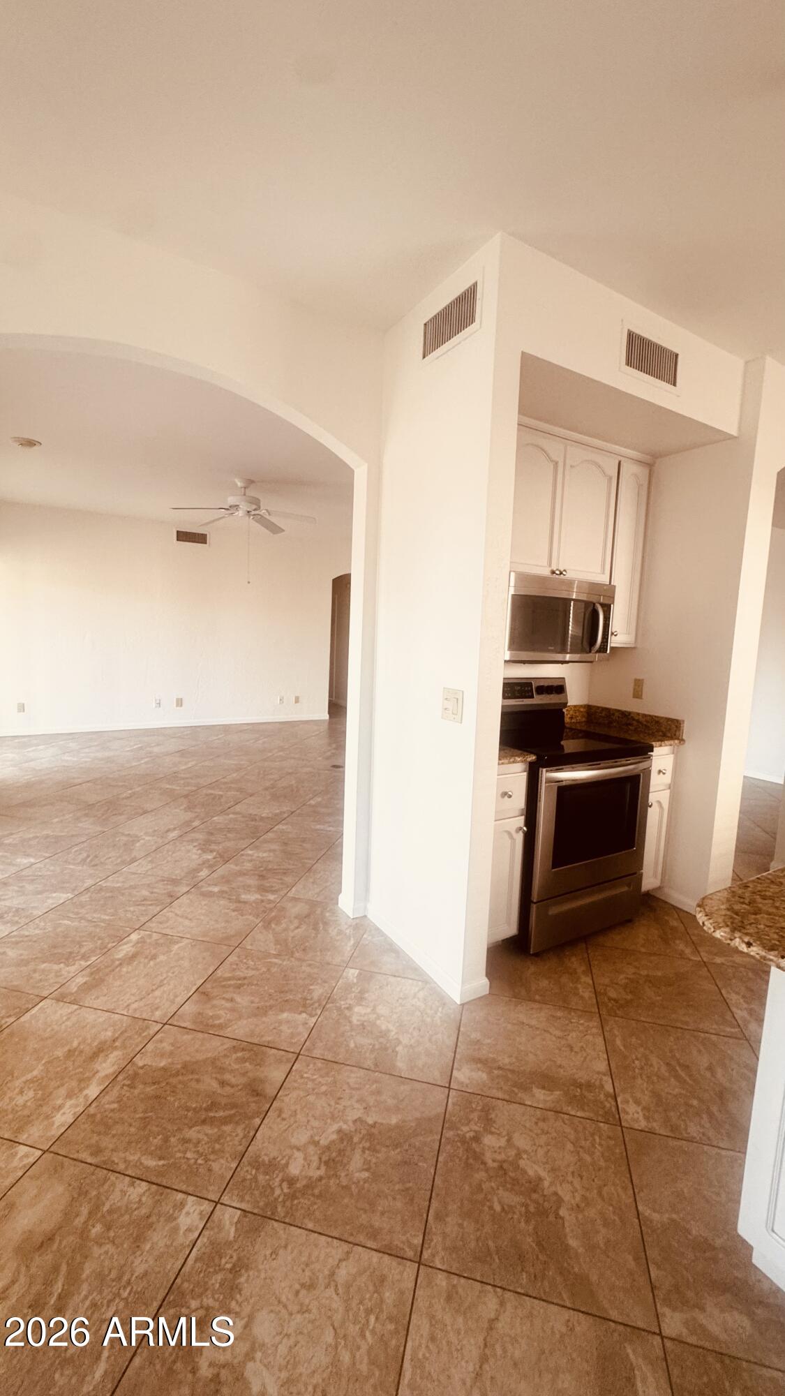 BARCLAY PLACE - Residential Lease