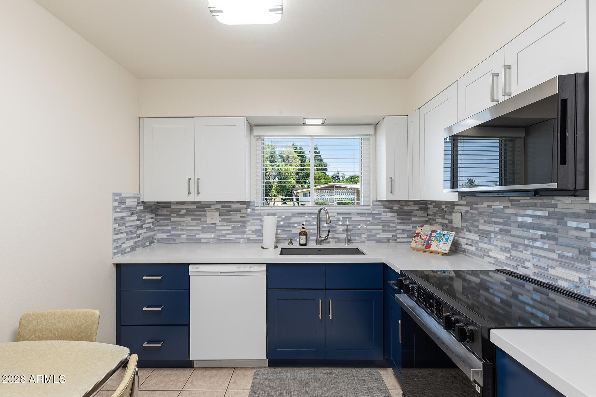SUN CITY 4 TRACT 2-25 33-38 UNITS A-D - Residential