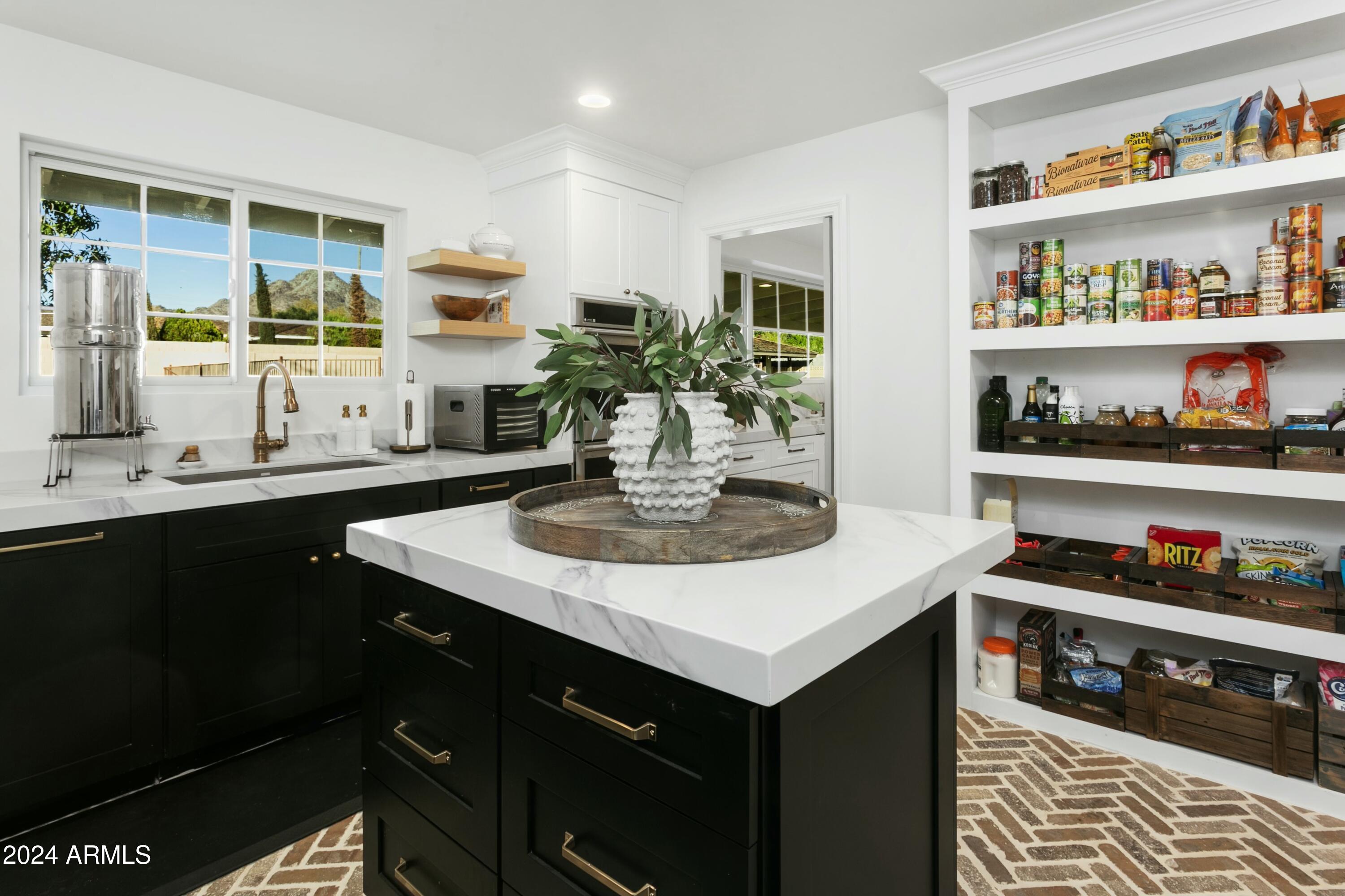 BEL AIRE ESTATES 3 - Residential