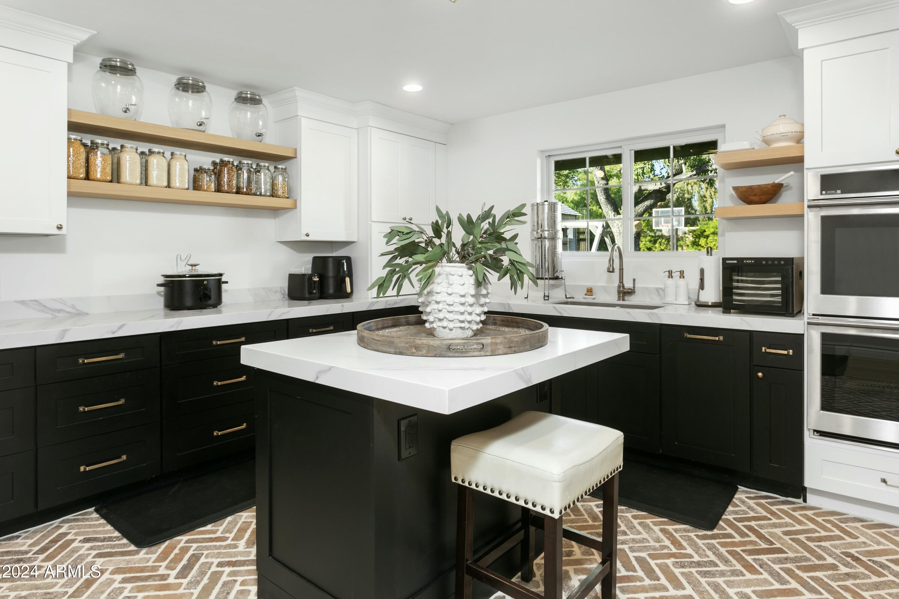 BEL AIRE ESTATES 3 - Residential