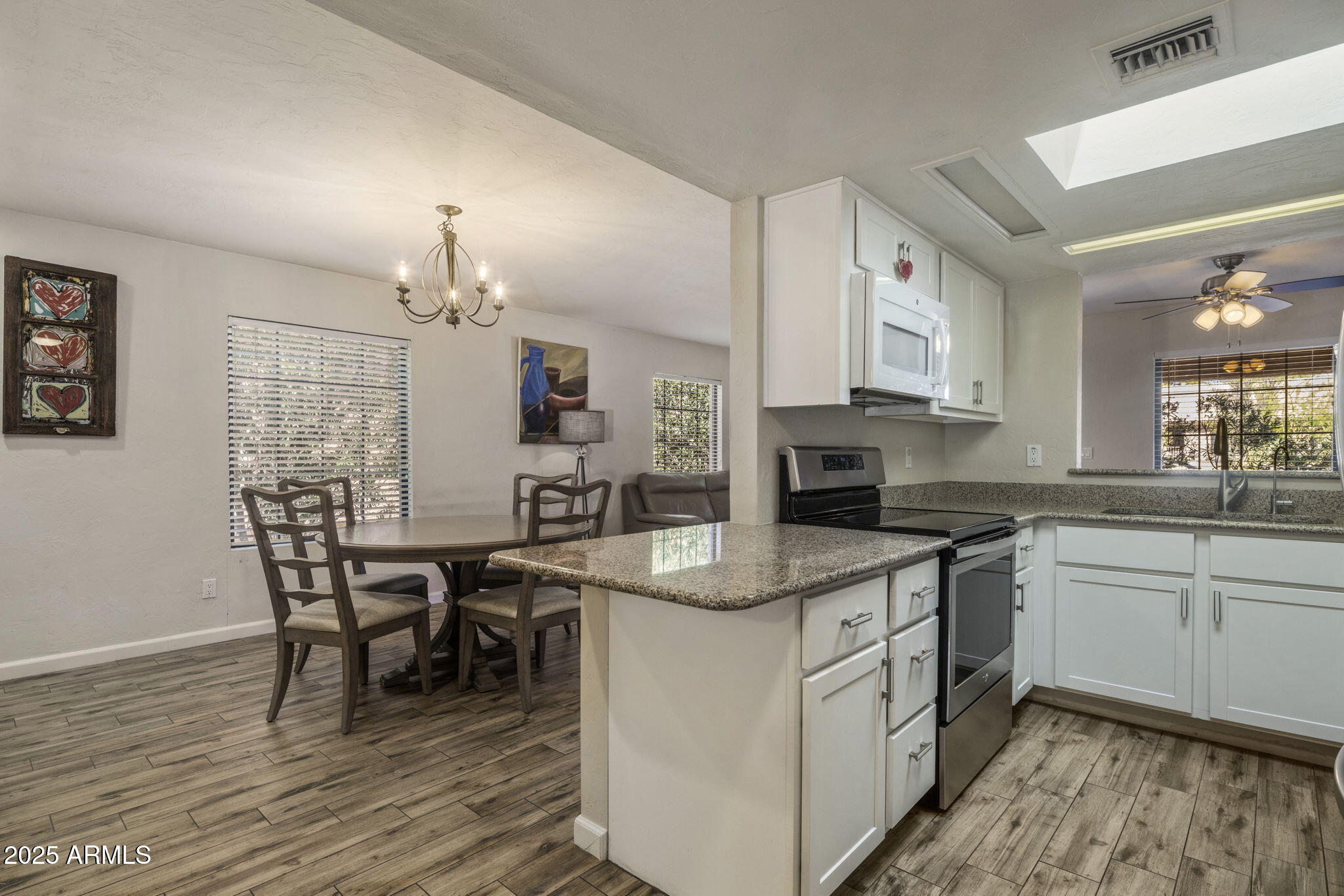 CAMEO CONDOMINIUMS - Residential