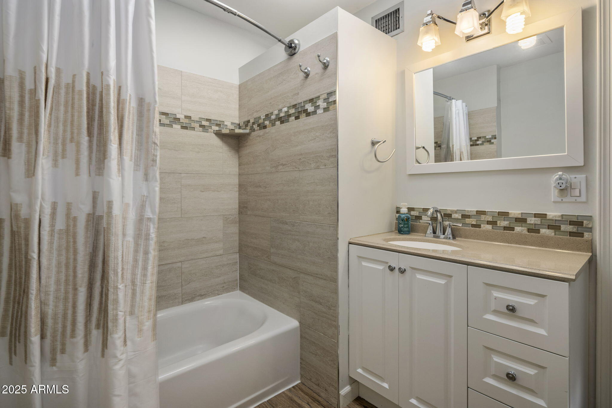 CAMEO CONDOMINIUMS - Residential