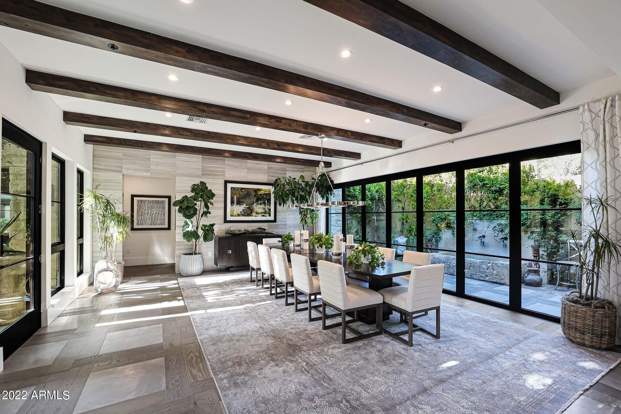 WHITE HORSE - Residential