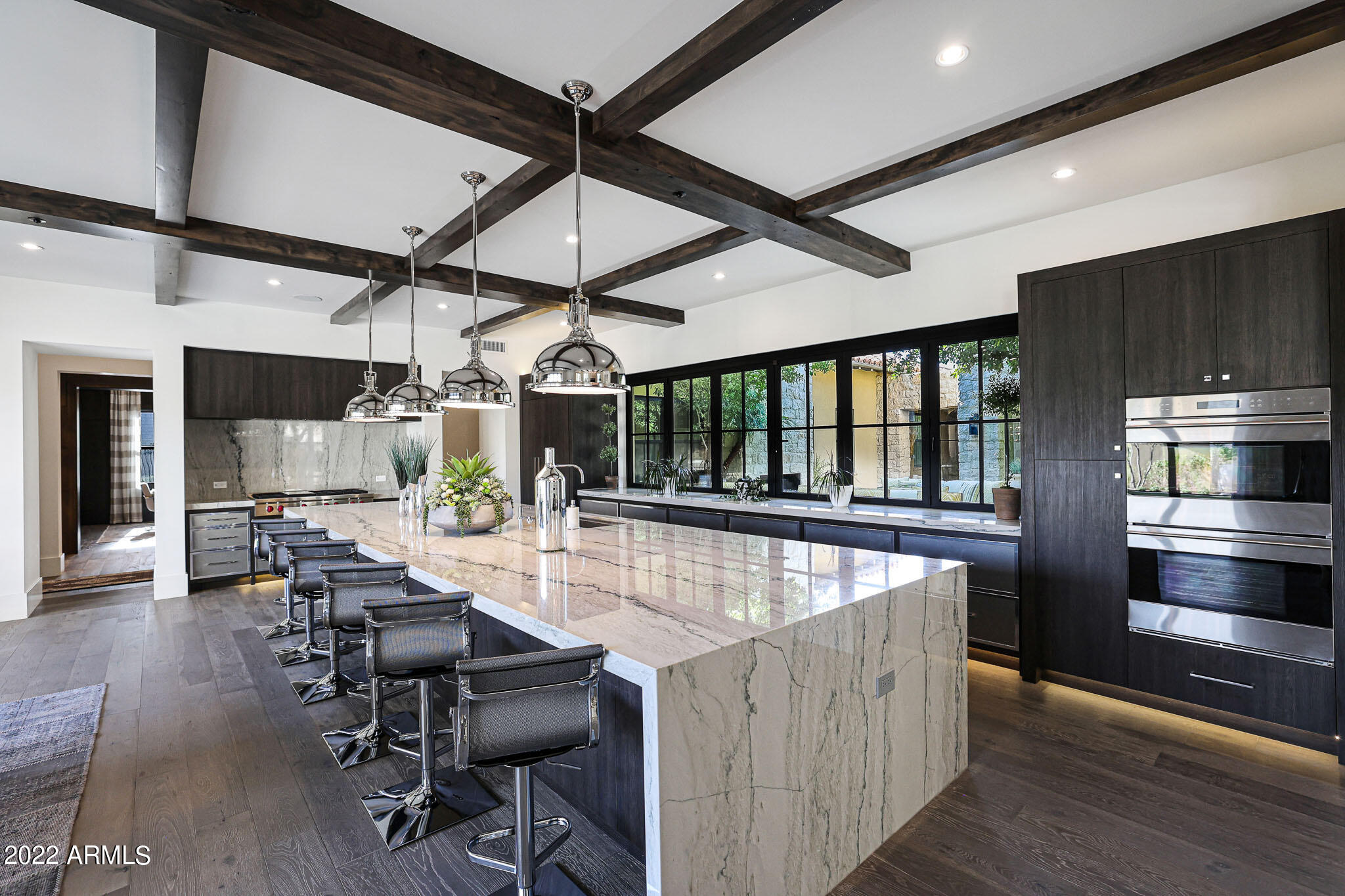 WHITE HORSE - Residential