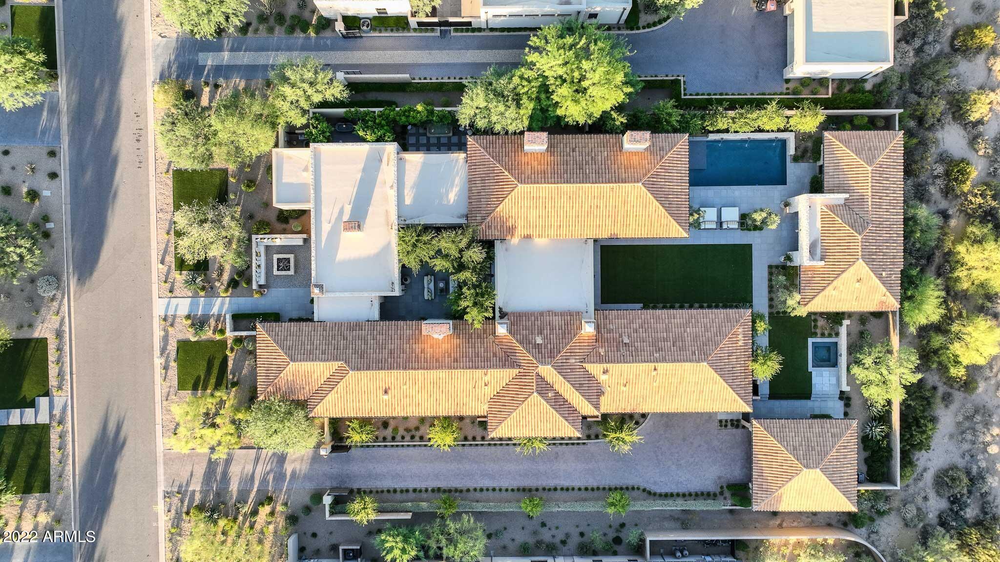 WHITE HORSE - Residential