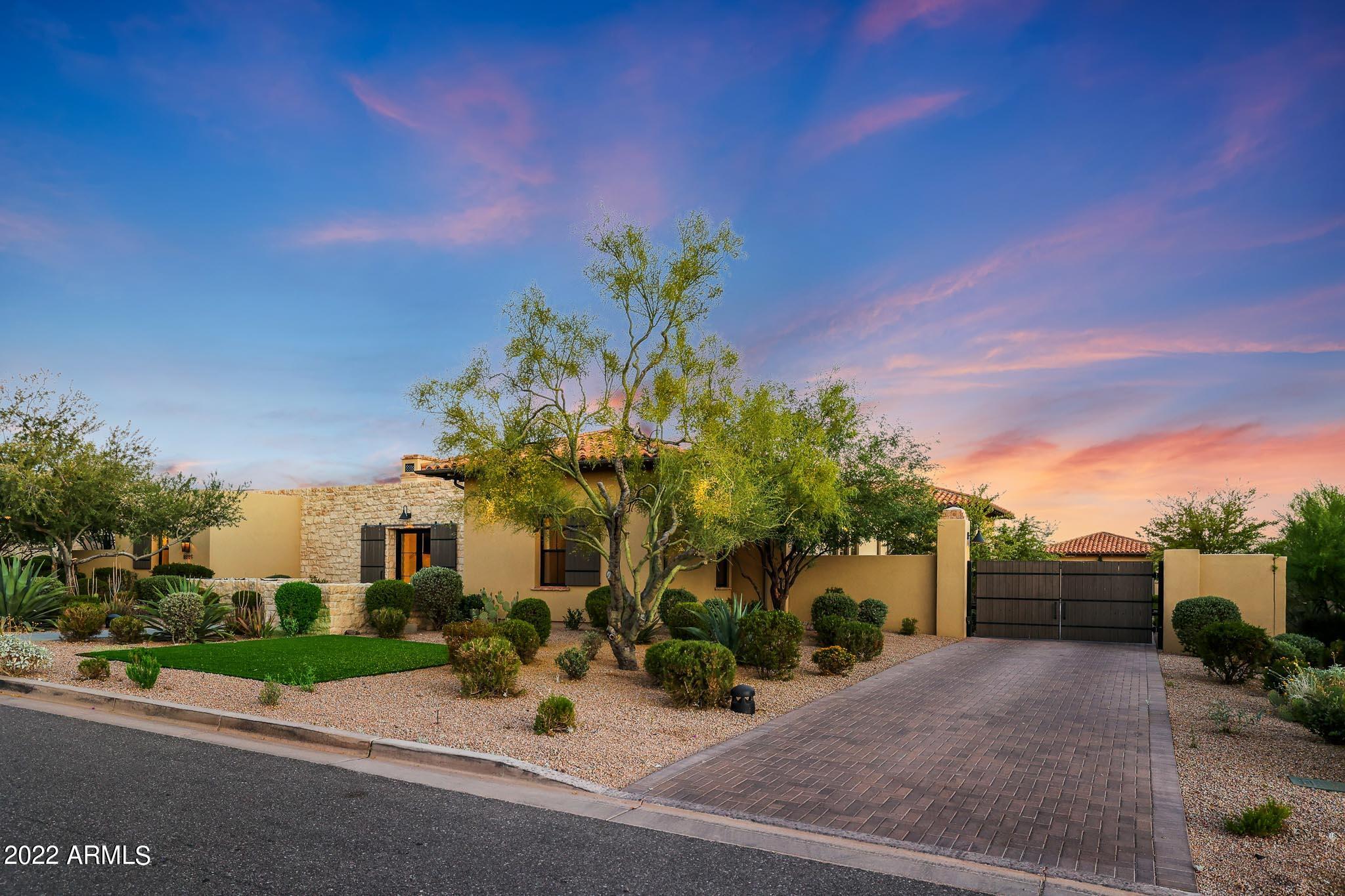 WHITE HORSE - Residential