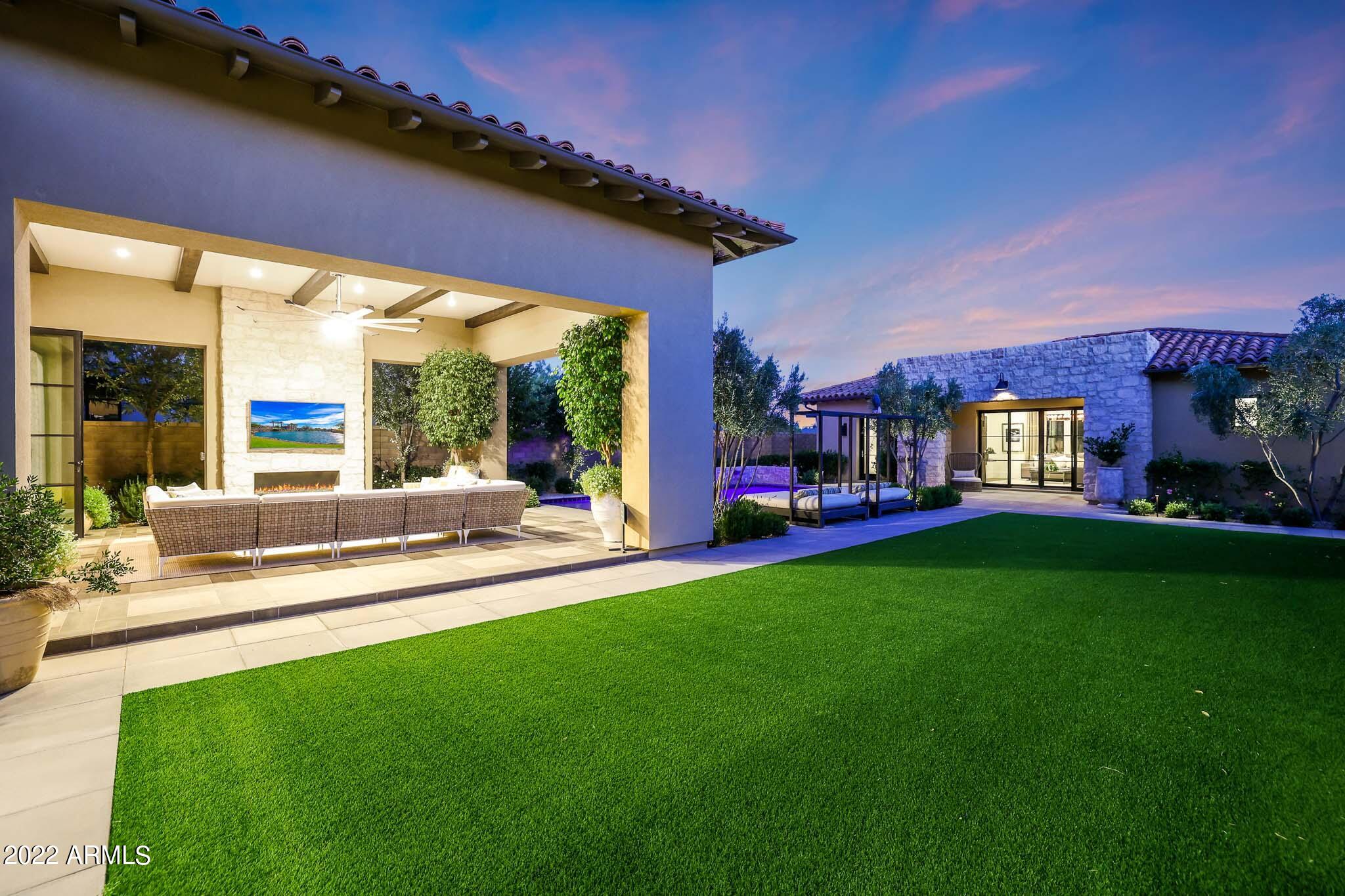WHITE HORSE - Residential