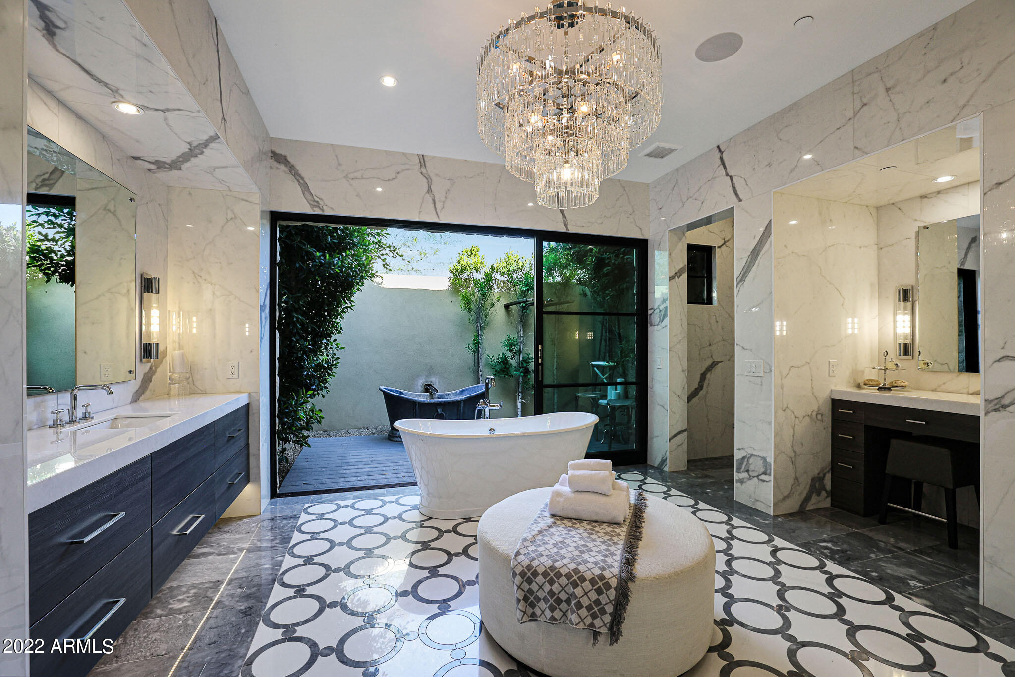 WHITE HORSE - Residential