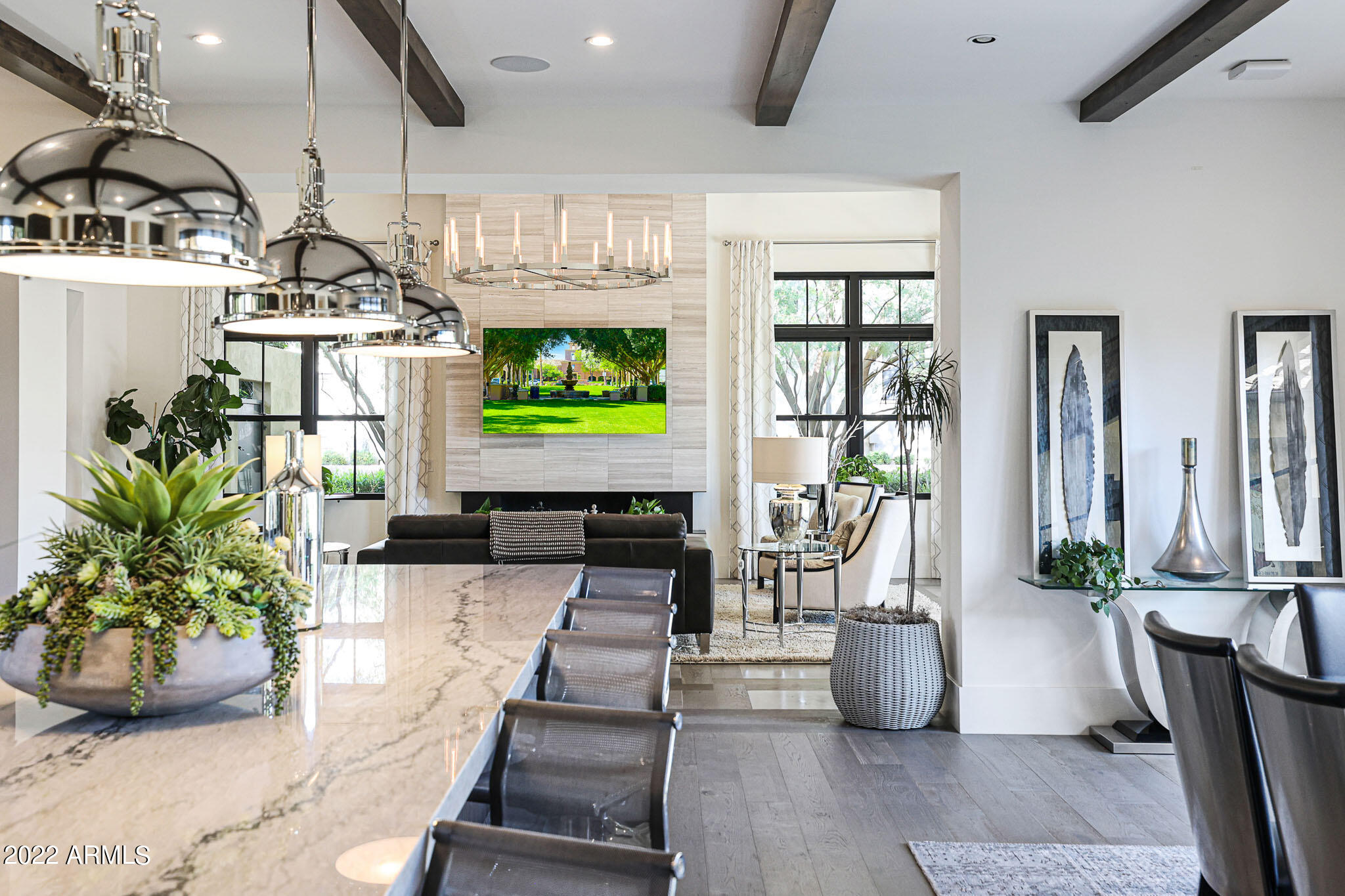 WHITE HORSE - Residential