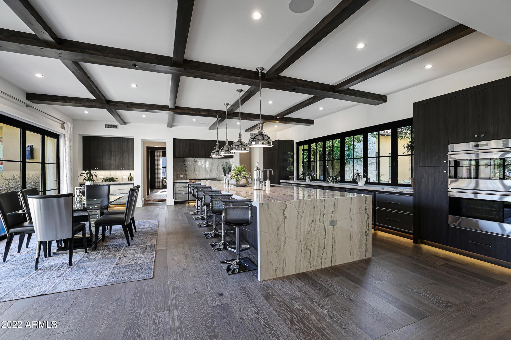 WHITE HORSE - Residential