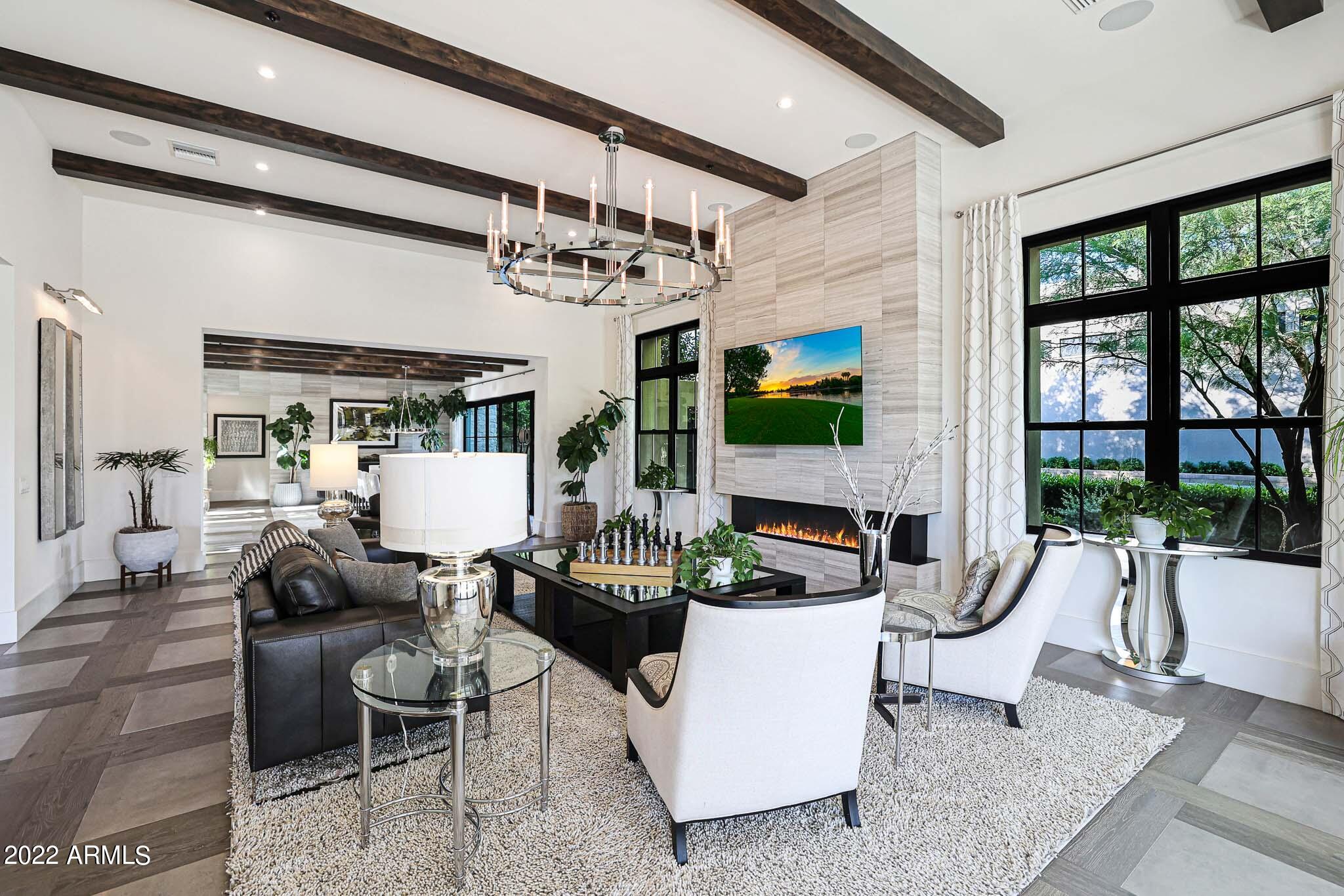 WHITE HORSE - Residential