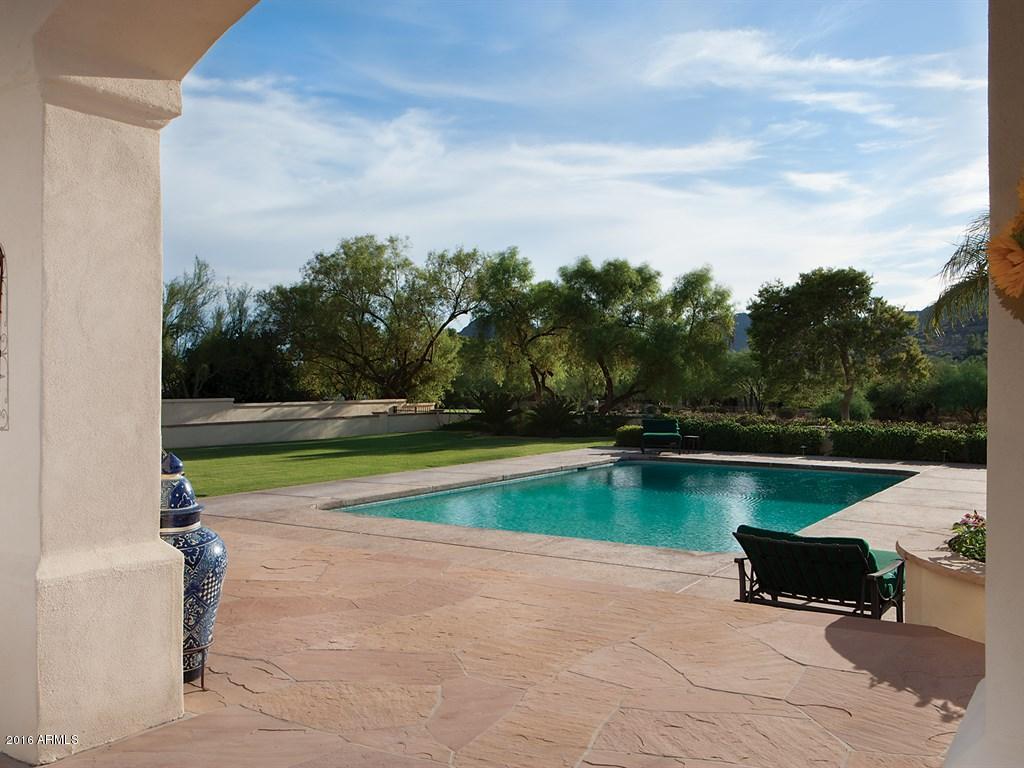 Paradise Hills - Residential