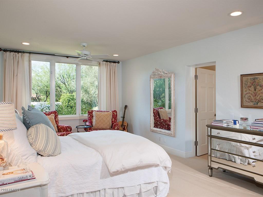 Paradise Hills - Residential