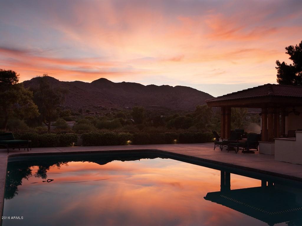 Paradise Hills - Residential