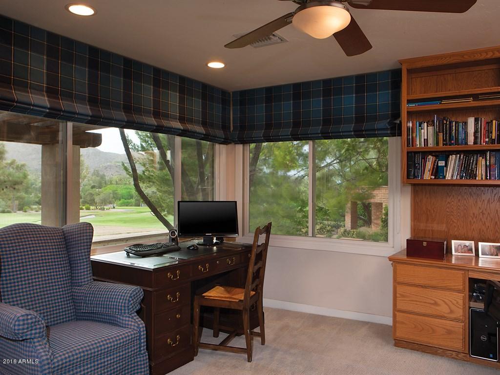 Paradise Hills - Residential