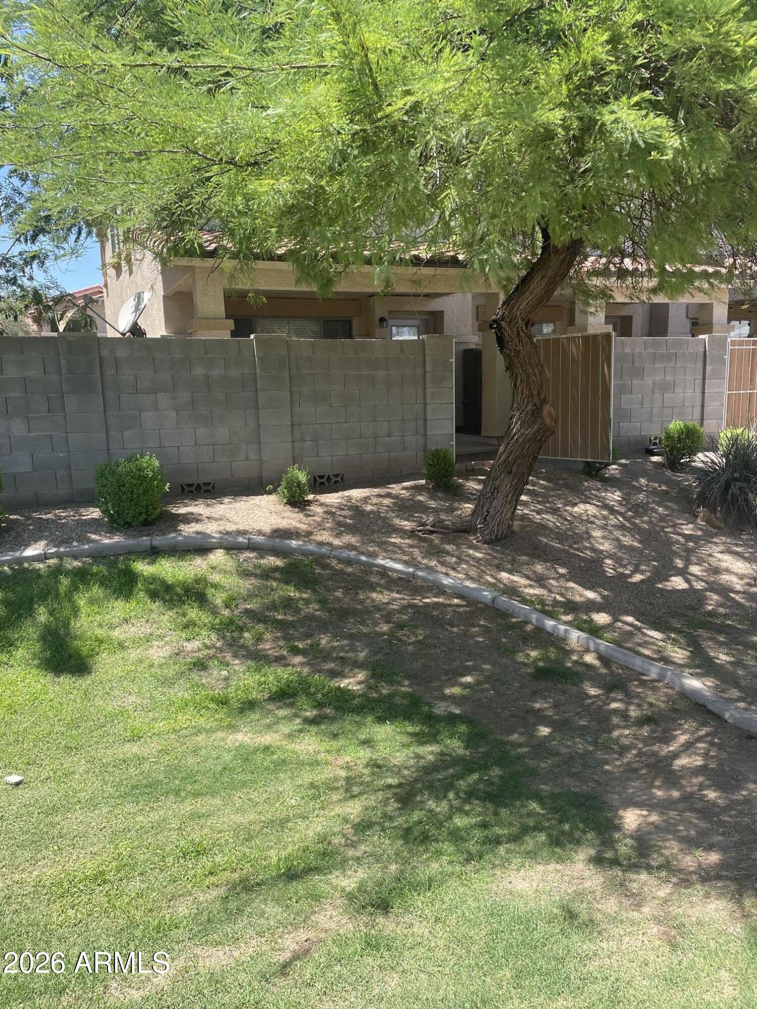 SCOTTSDALE CASITAS CONDOMINIUM - Residential